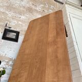 Table with turned legs in solid wood