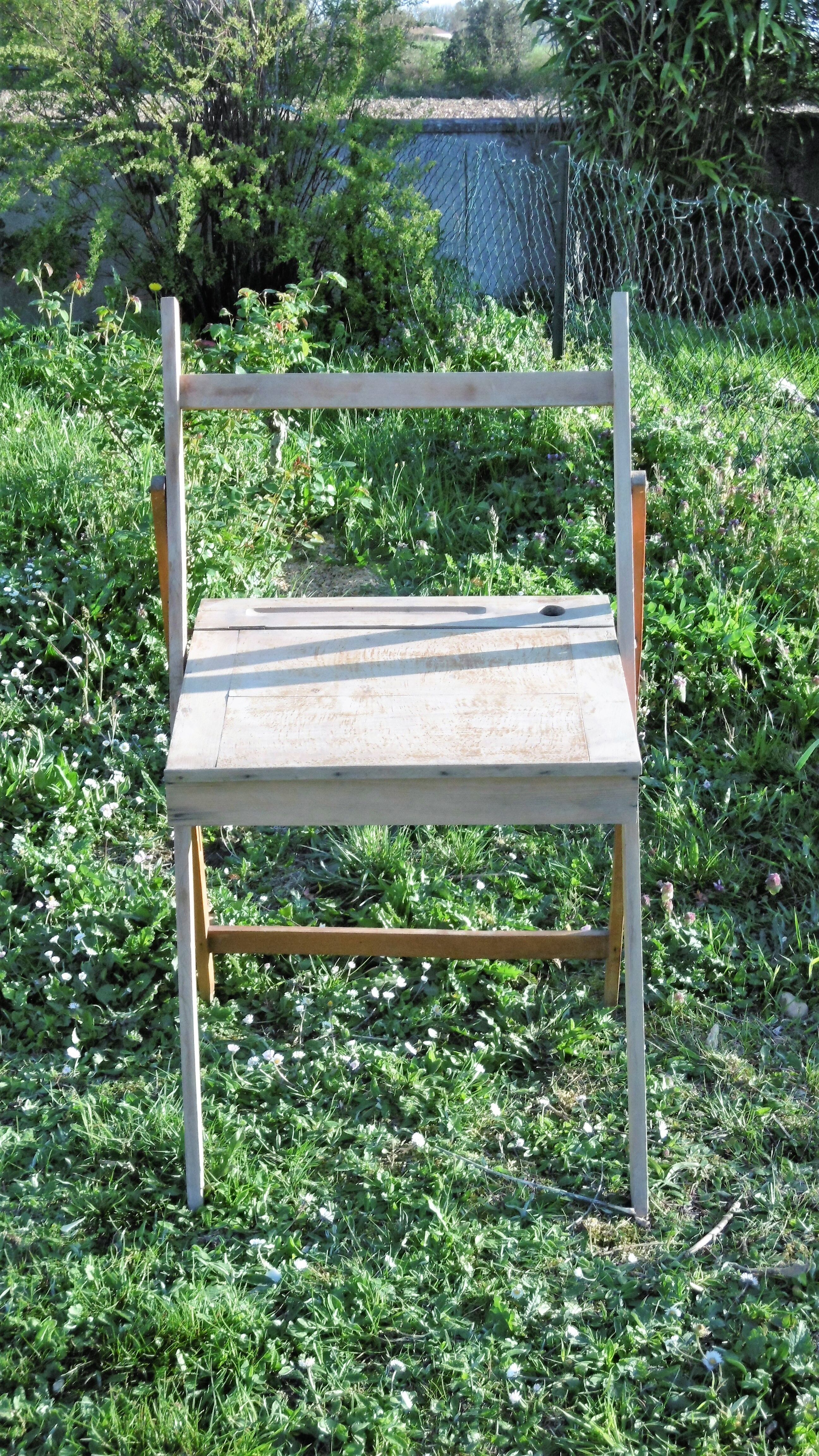 Folding office for child