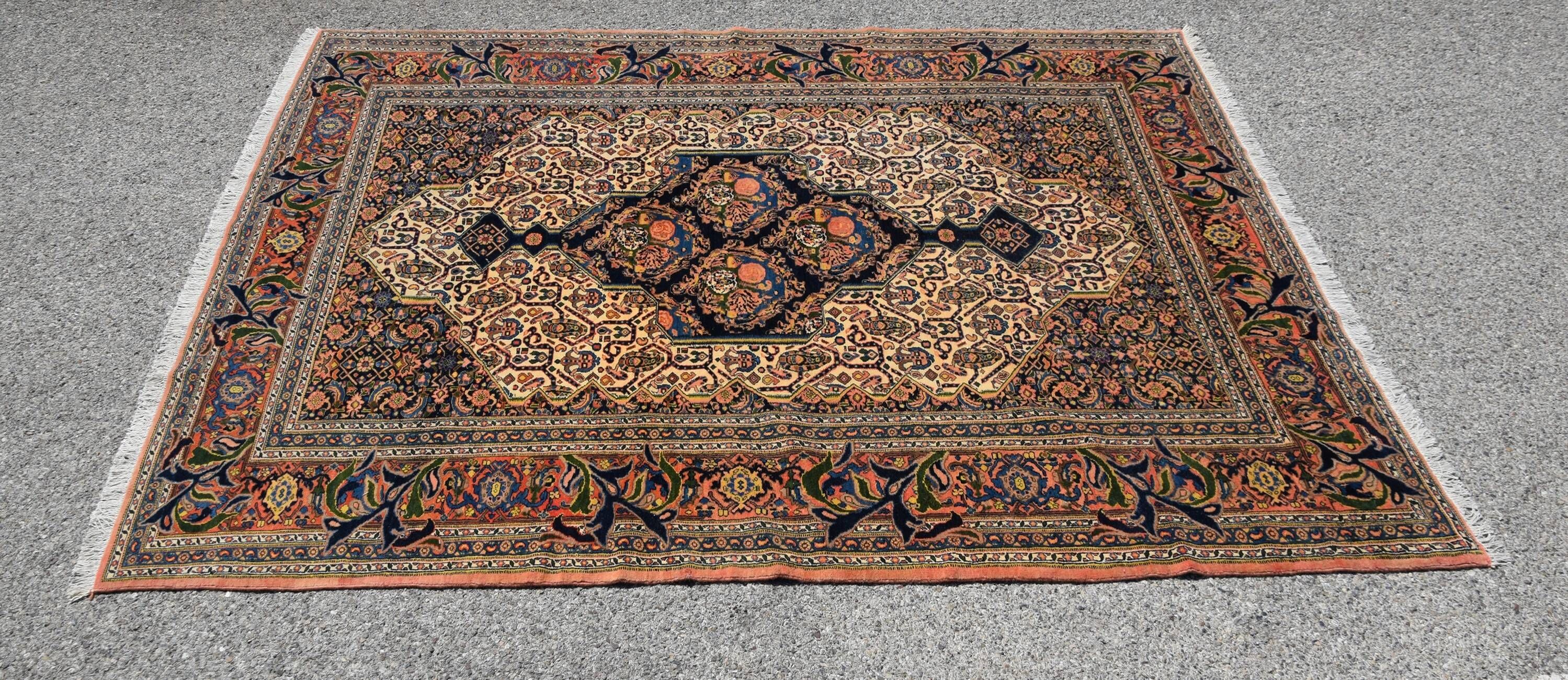 Ancient Oriental Carpet Senneh Iran: 190x290 cm Persian Kurdistan