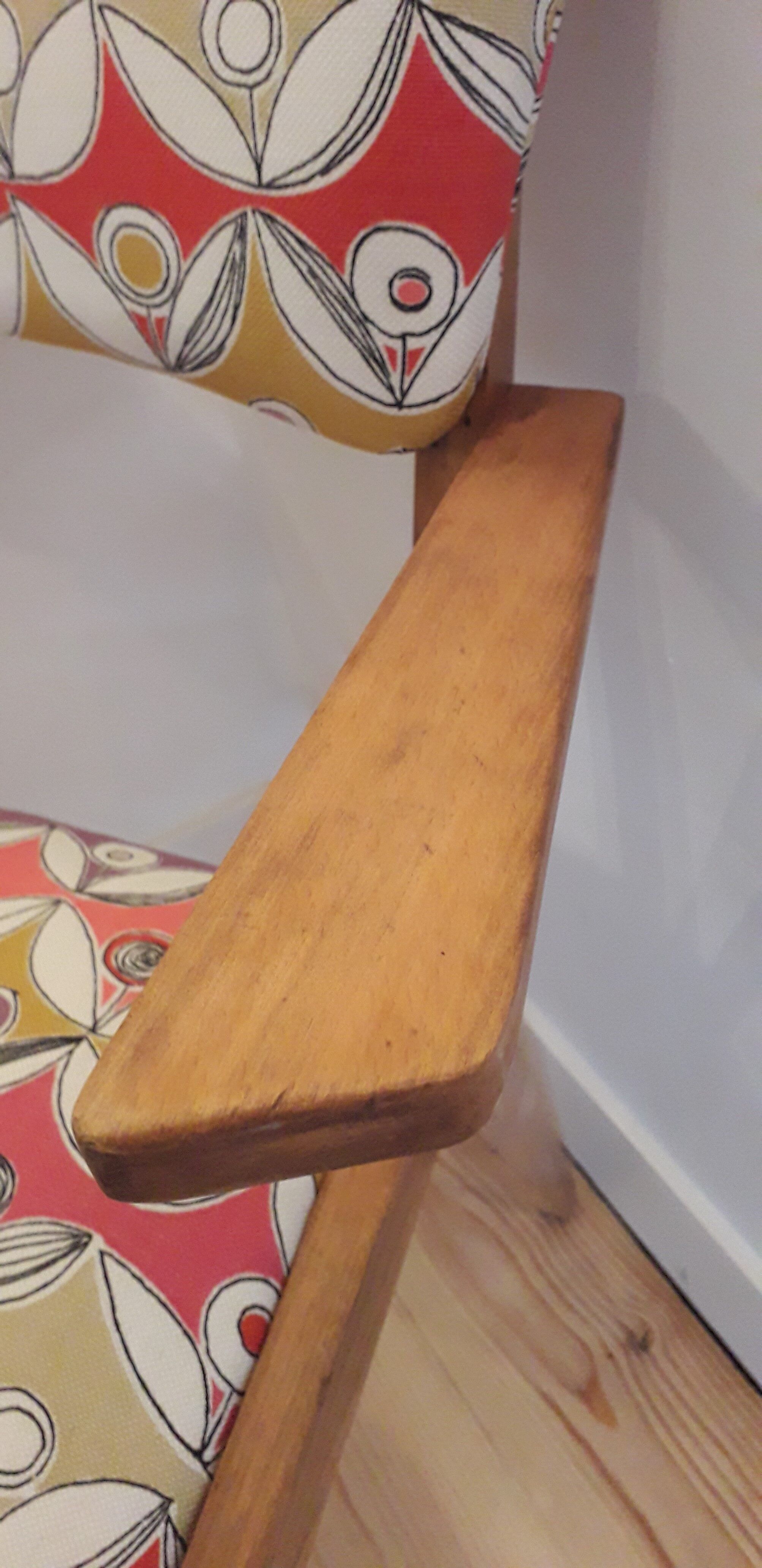 Armchair feet compass 60s