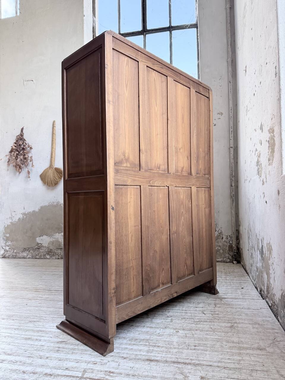Art Deco wardrobe from the 1940s.