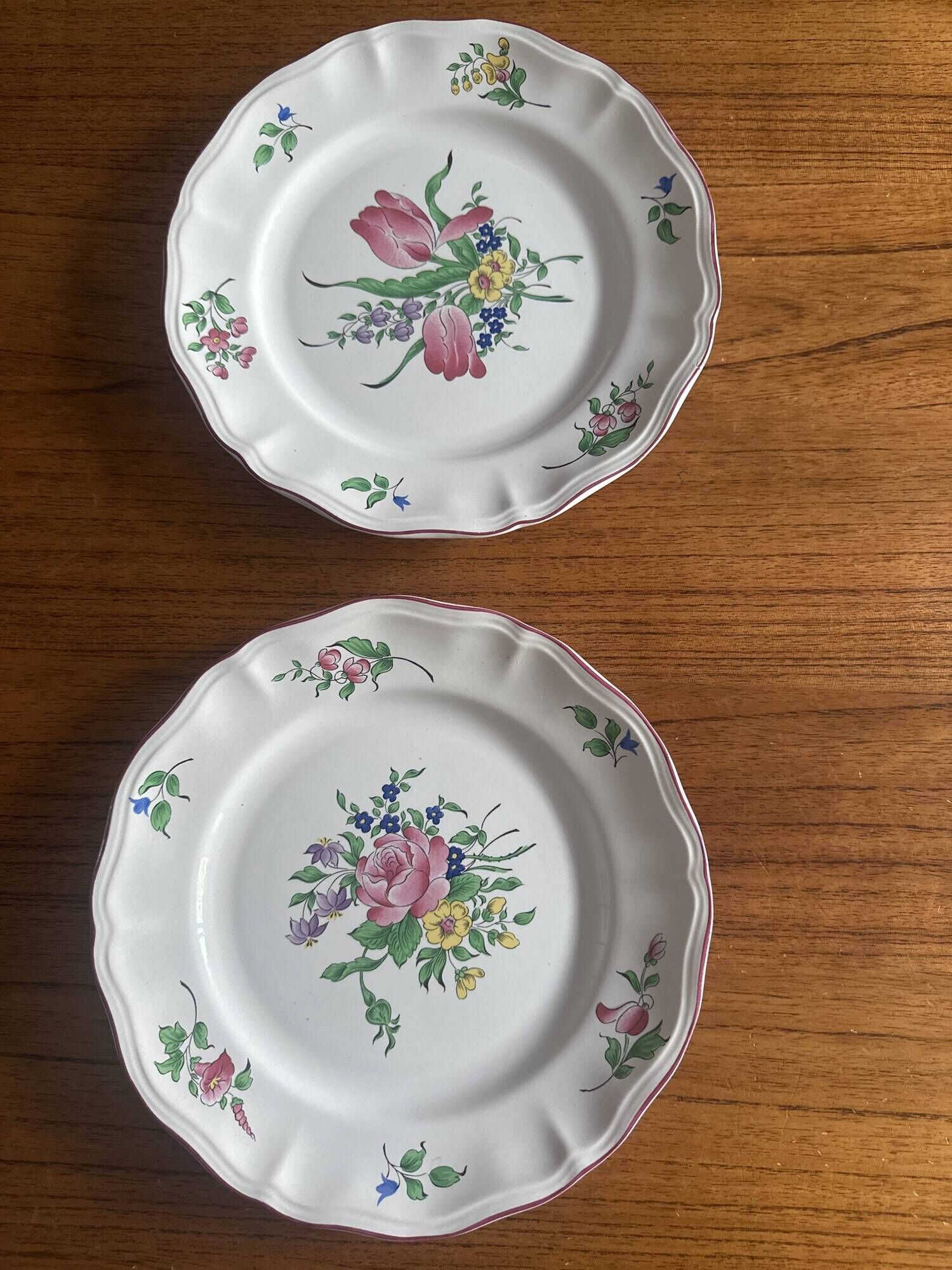 2 flat plates Lunéville earthenware