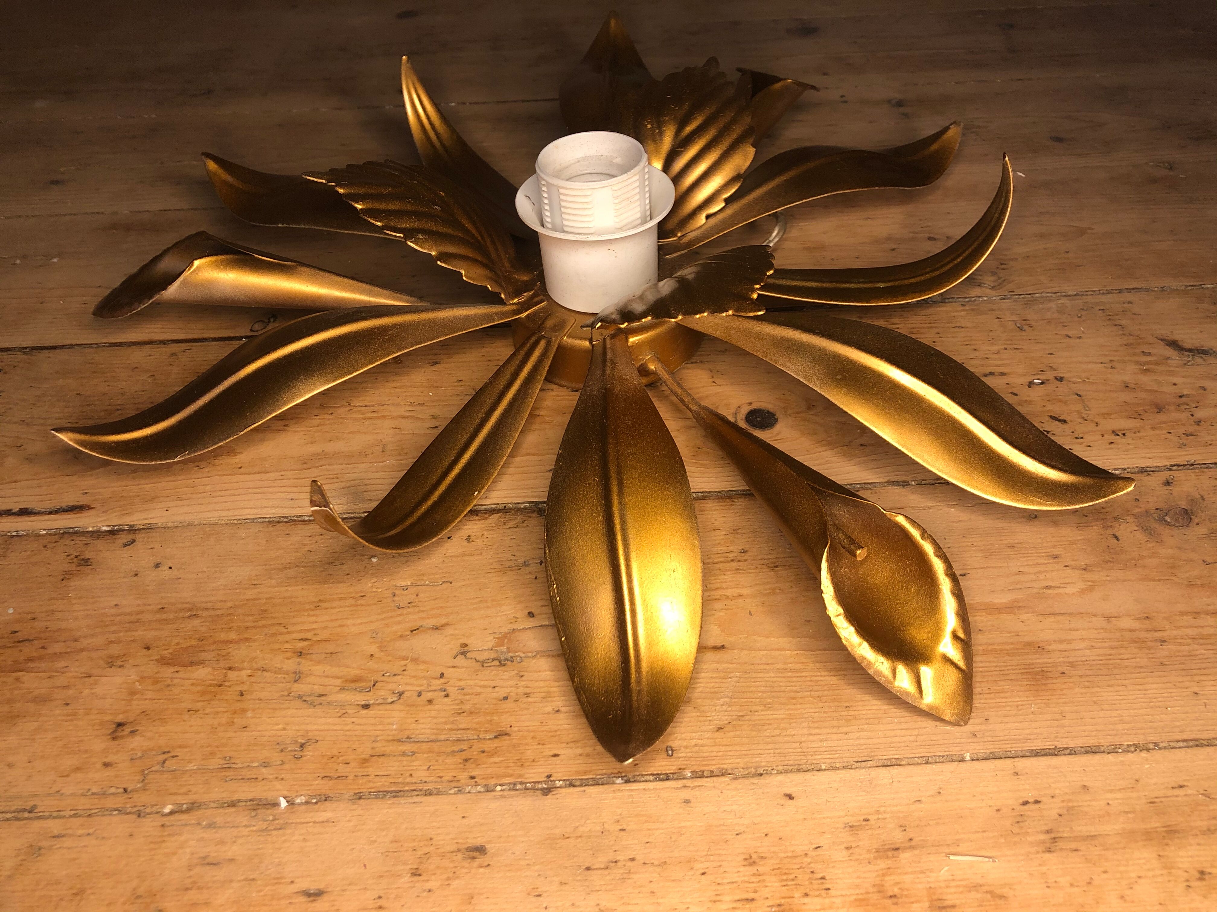 Vintage gold metal flower wall light