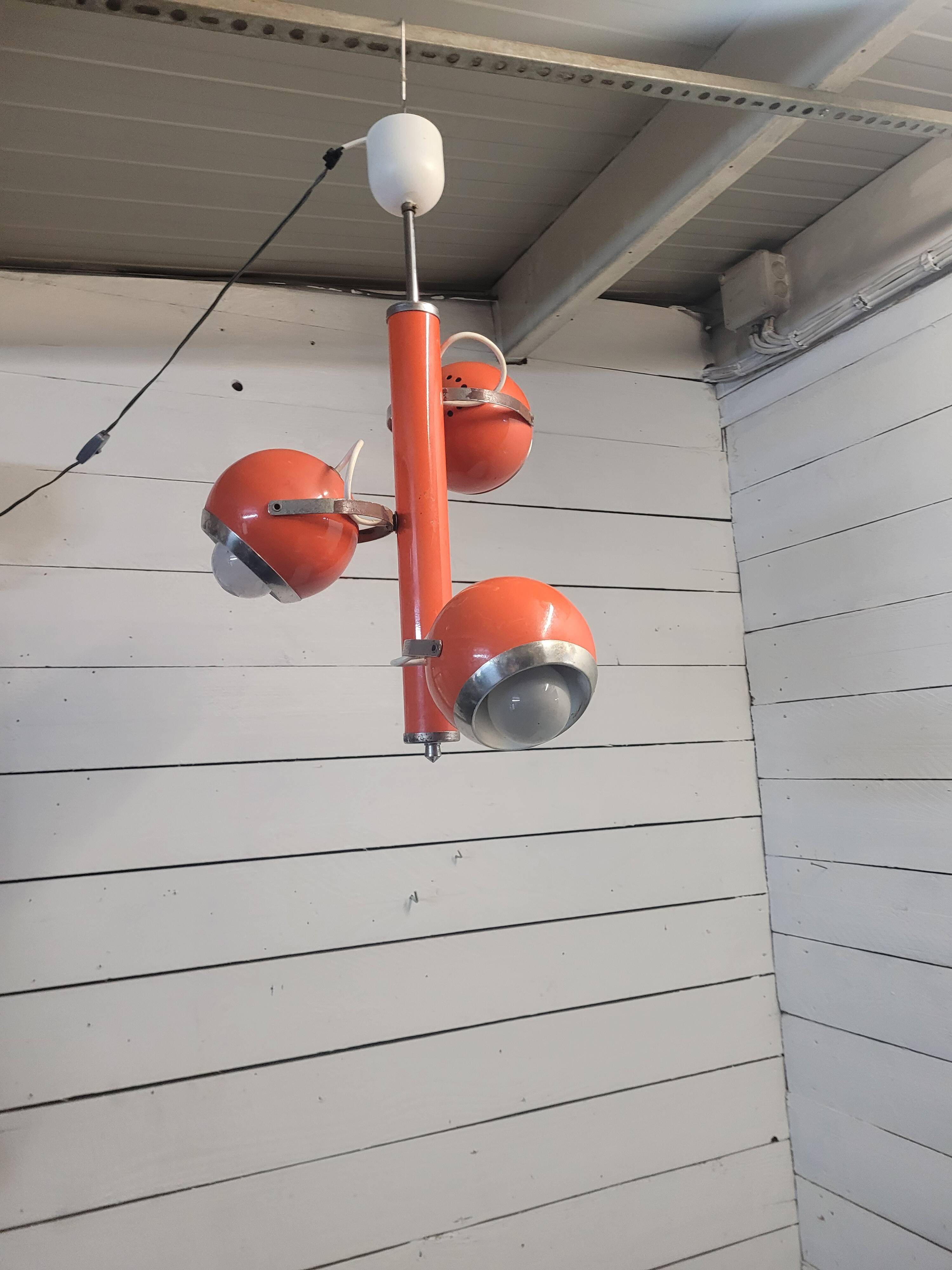 Lustre suspension vintage eyeball orange à 3 lumières des années 60