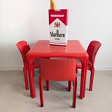 Ensemble de salle à manger rouge « Selene » par Vico Magistretti pour Artemide, années 1960