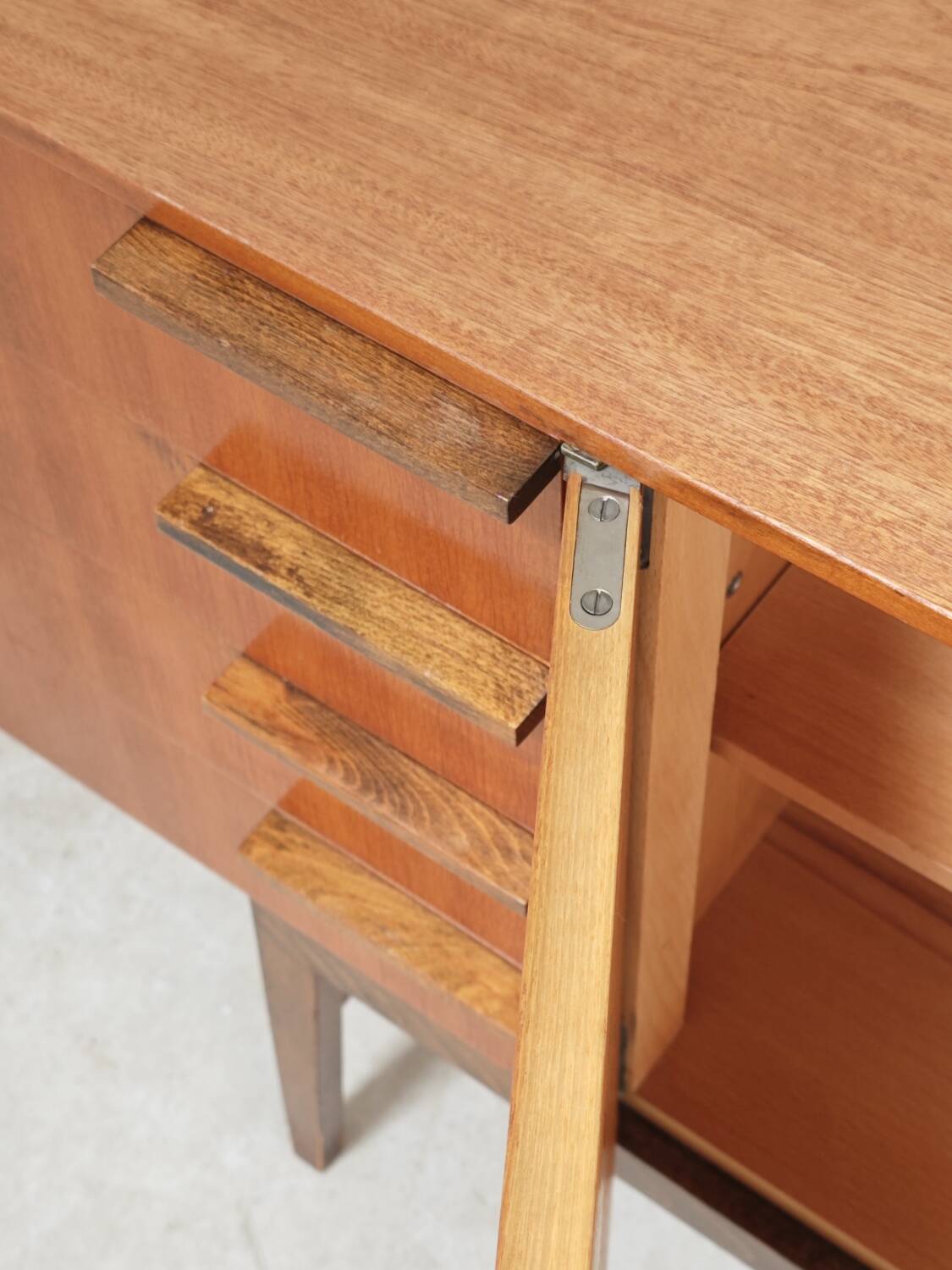 Enfilade meuble de rangement
Frantisek Mezulanik pour Up Zavody
1960