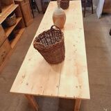 Farmhouse table