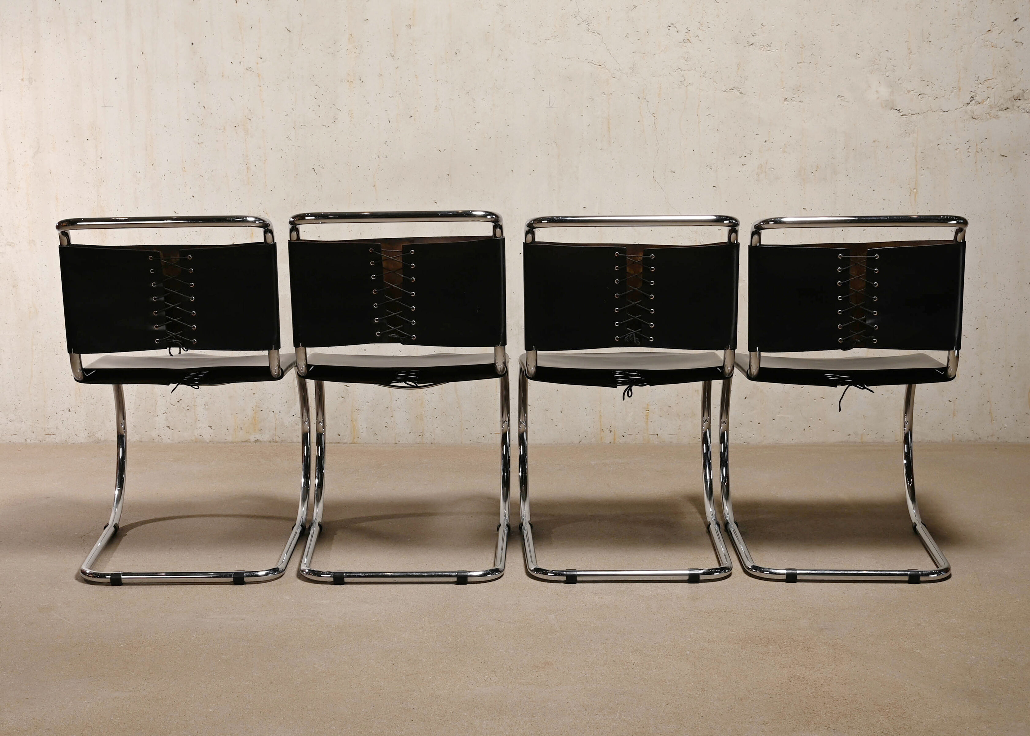Mies Van Der Rohe Mr10 Cantilever chairs in black leather for Knoll