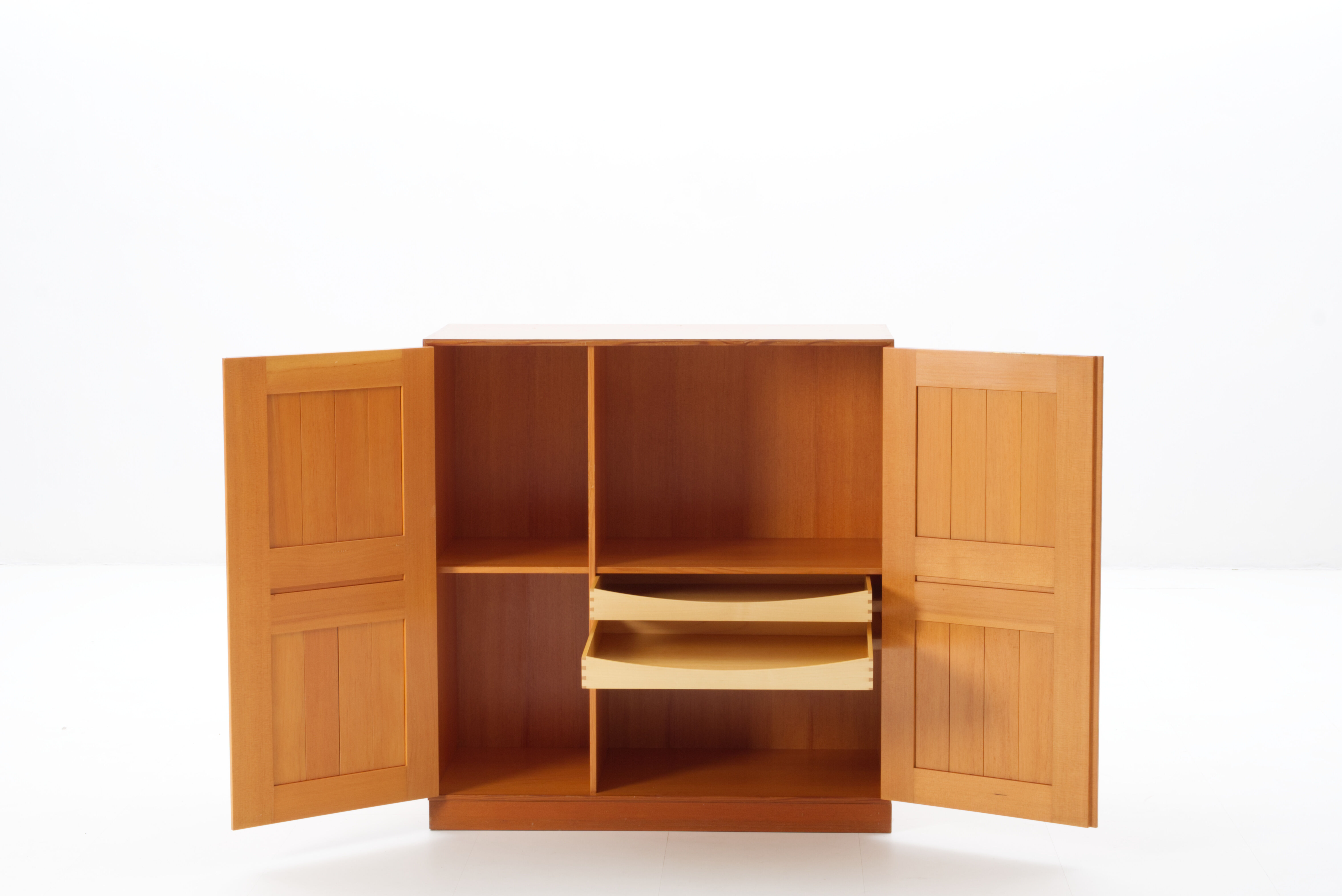 Mogens Koch cabinet
