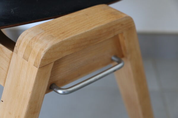 6 chaises pagholz, pieds en bois