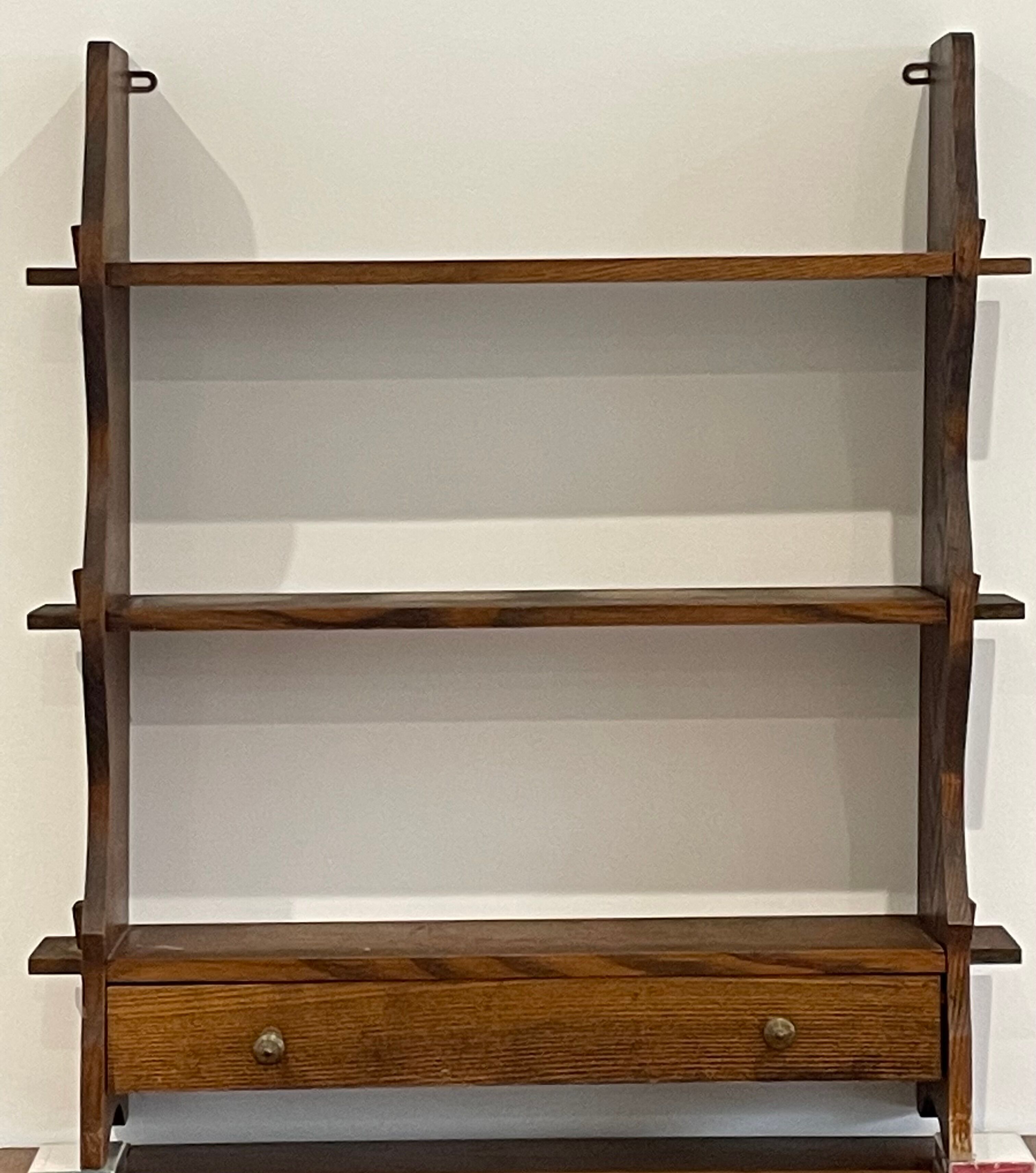 Wall shelf brutalist type