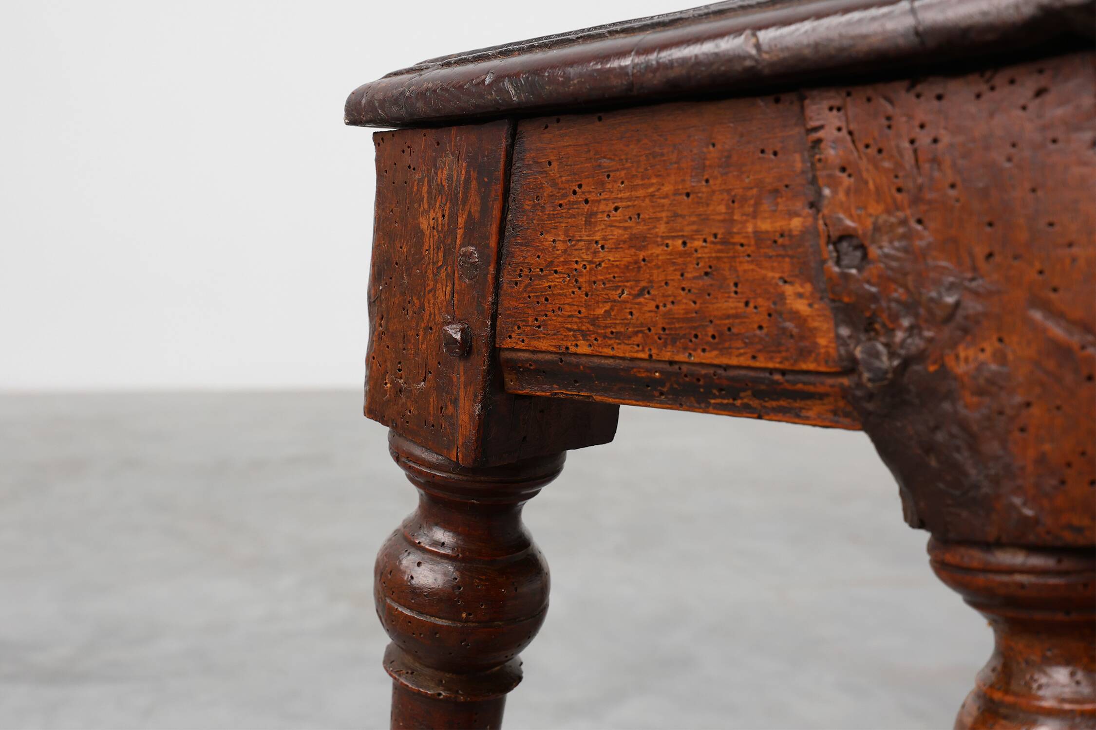 Antique English oak farmhouse bench, UK ca. 1850