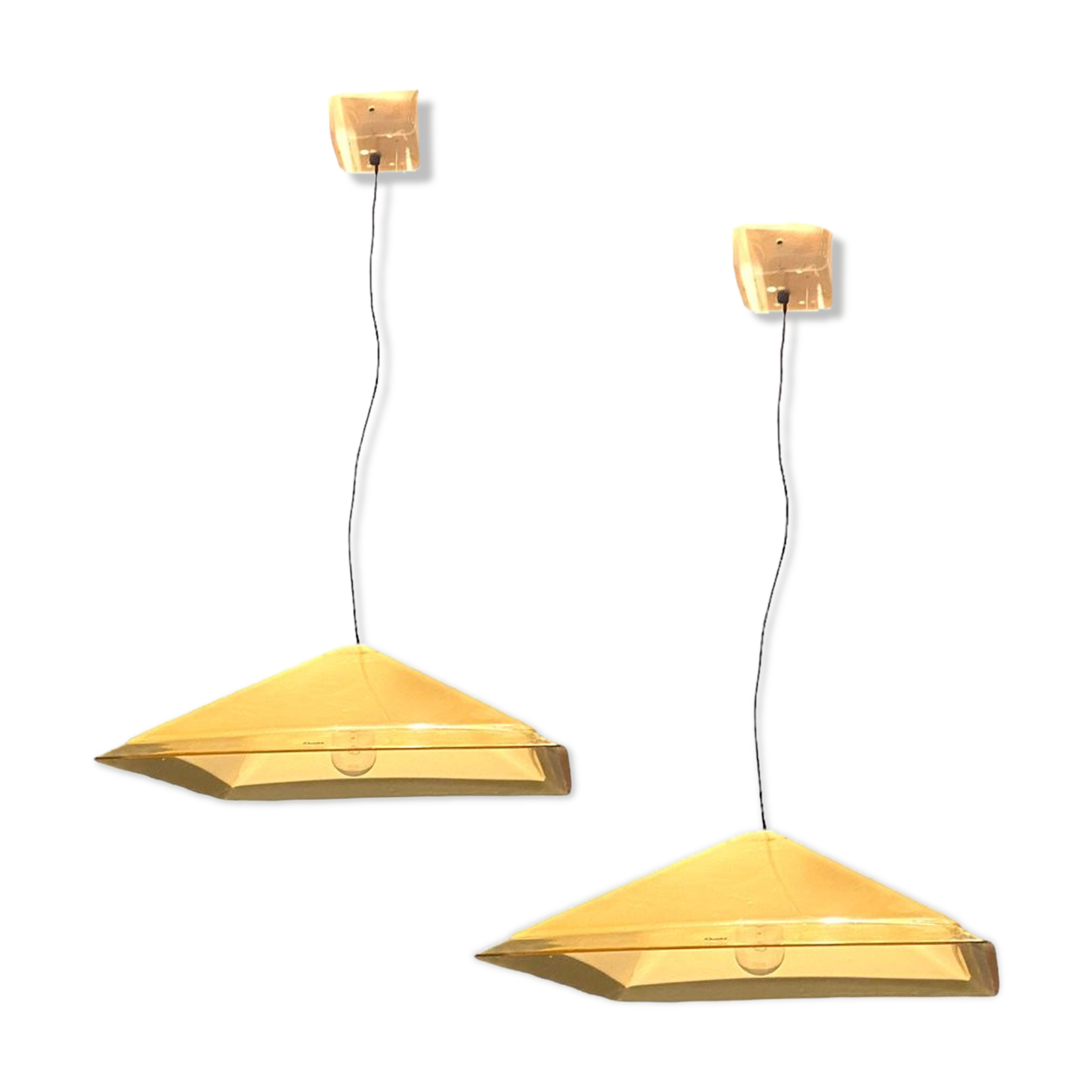Suspensions en acrylique D’iGuzzini