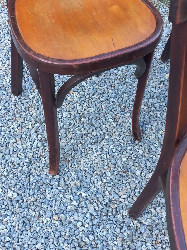 Set de 5 chaises de bistrot anciennes