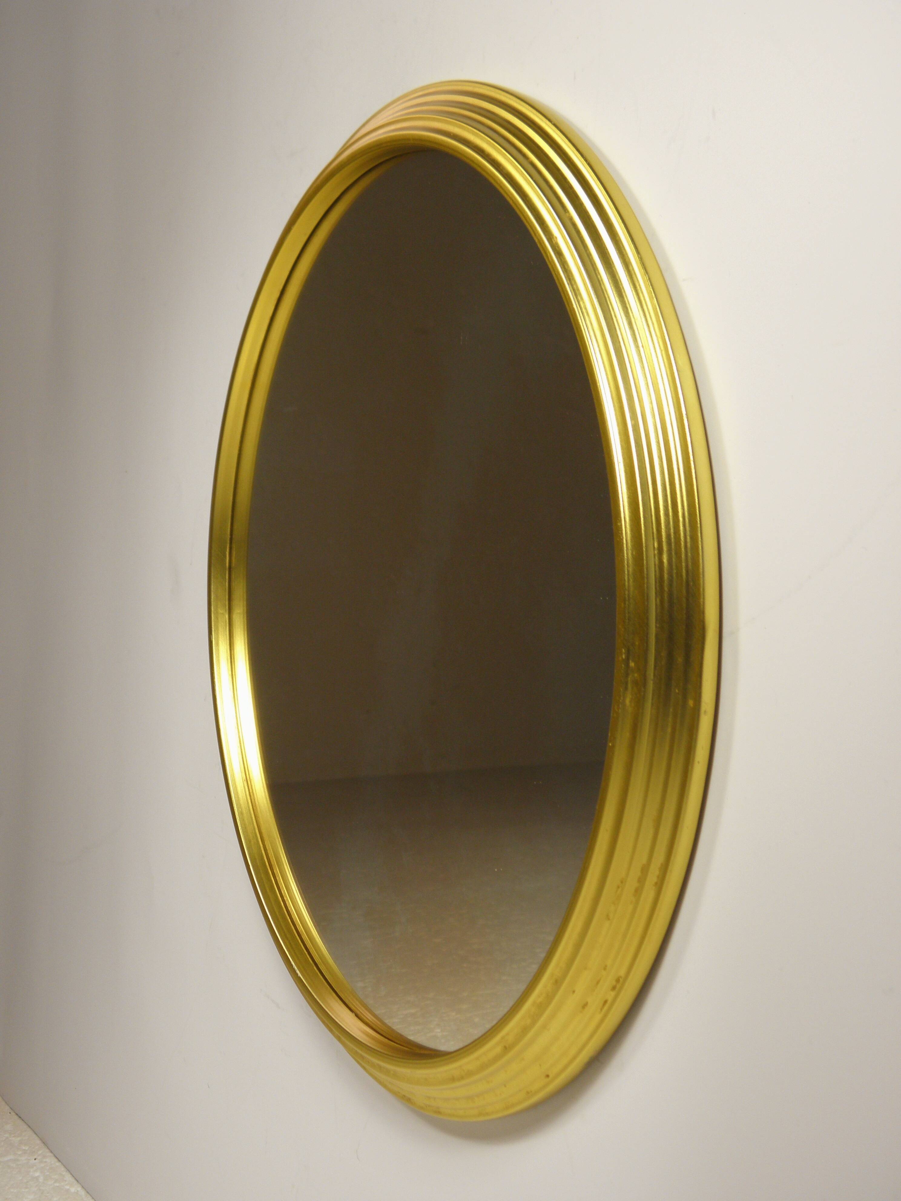 Round gold metal mirror 31 cm