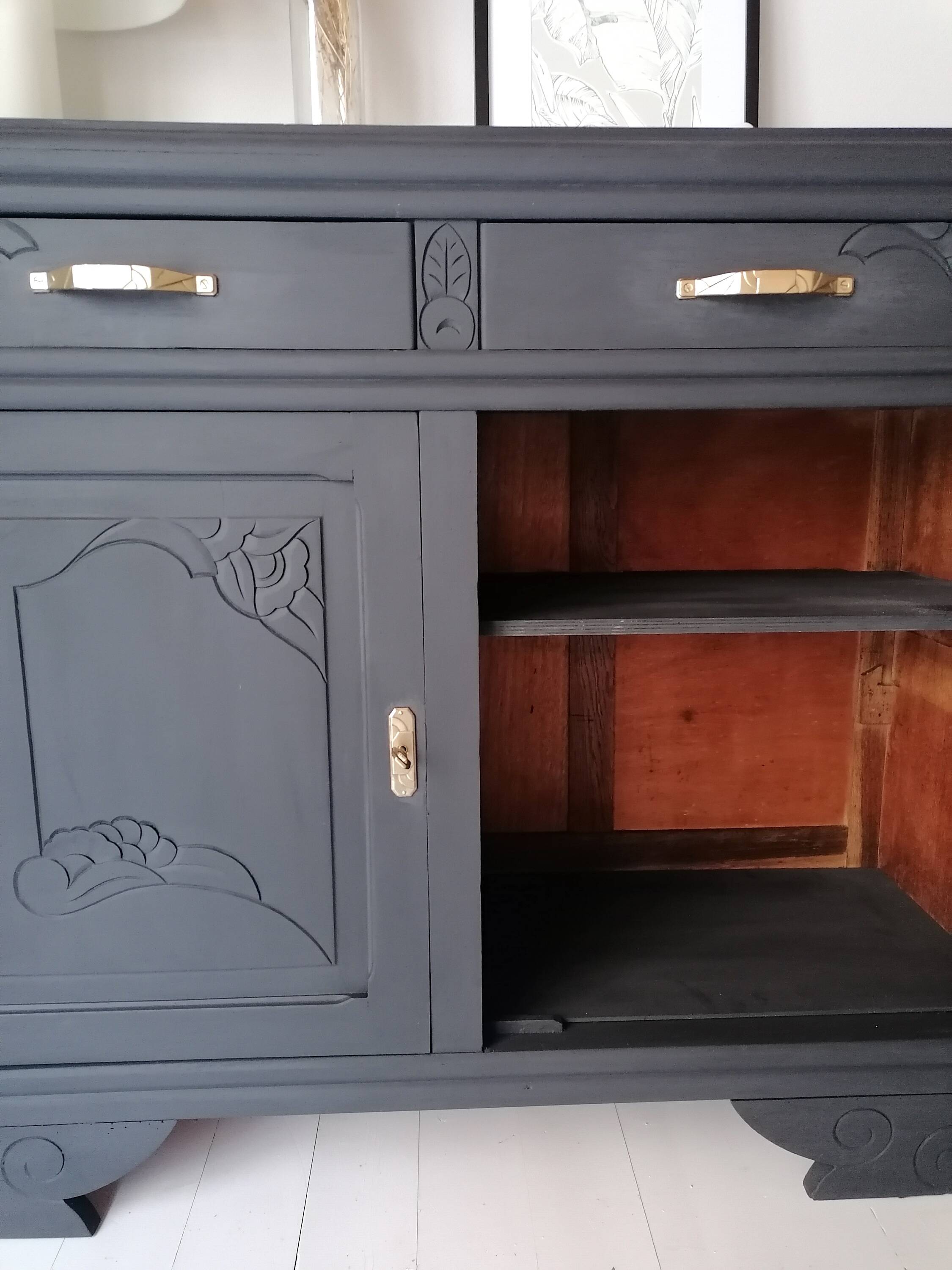 Sideboard painted in anthracite gray