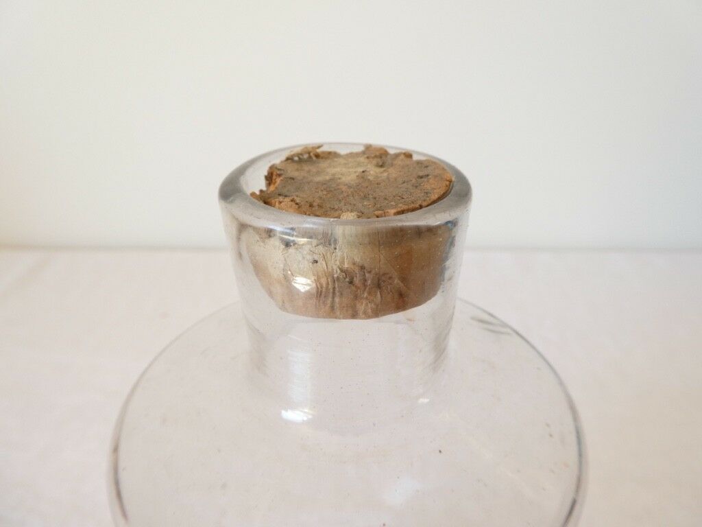 Pot a pharmacy Alun Pulv