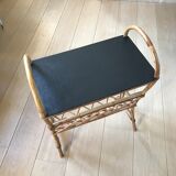 Rattan review door