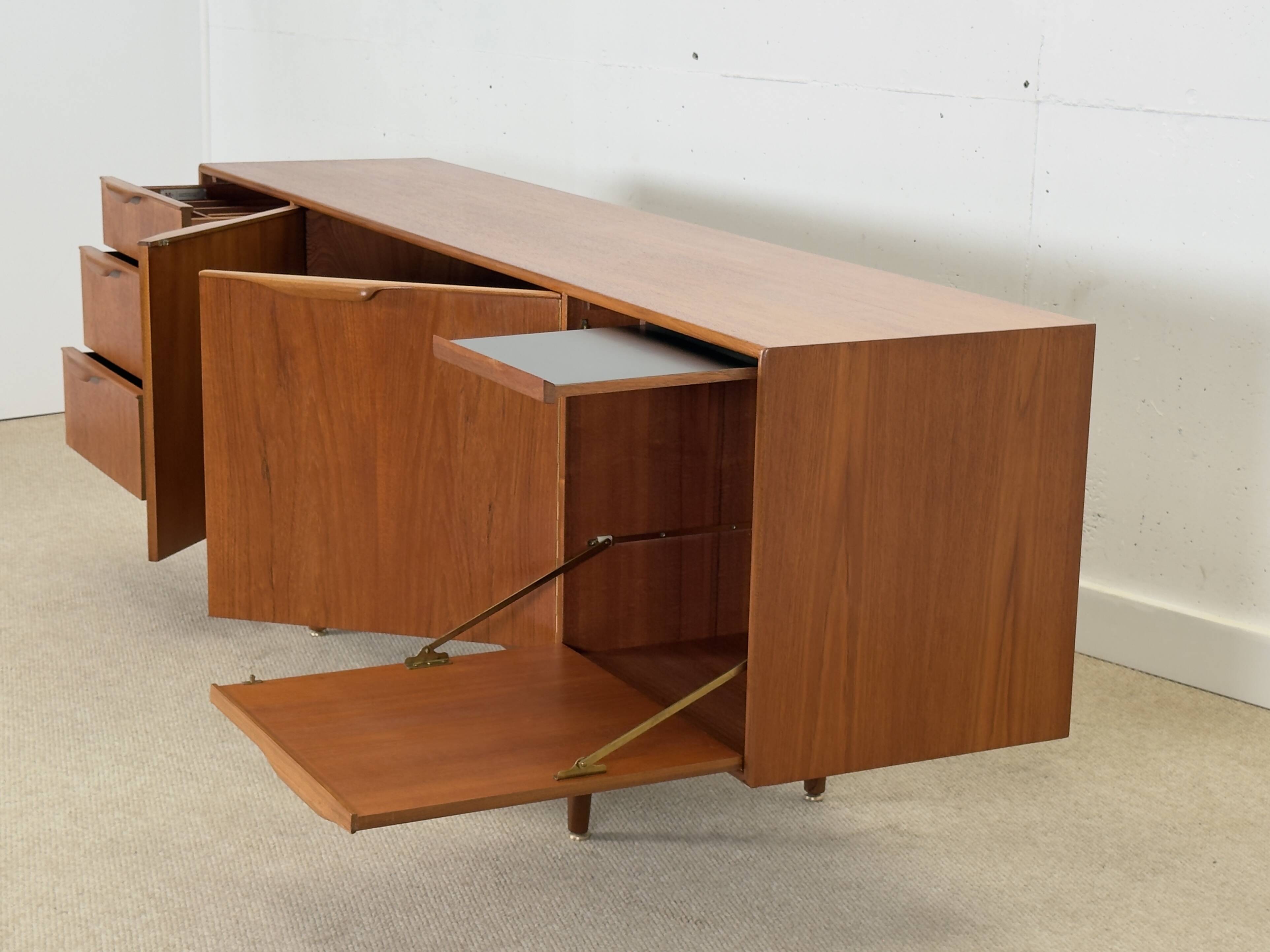 Mcintosh teak sideboard (Dunvegan Collection) 1960