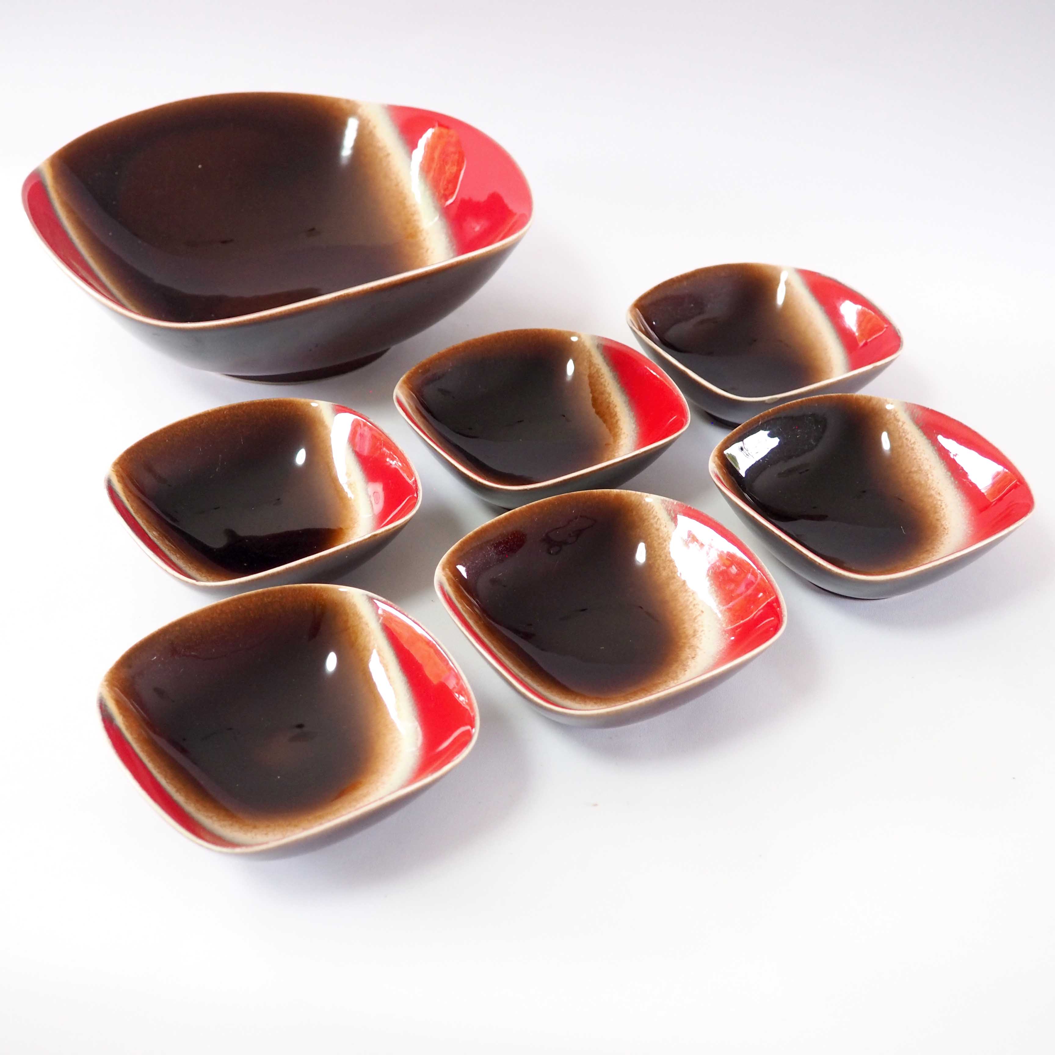 Dessert service 6 ramekins and salad bowl vallauris