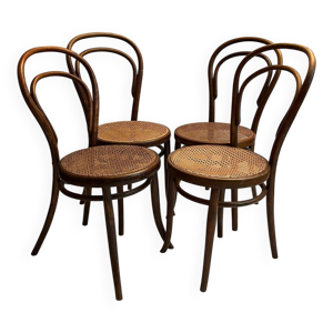 Ensemble de chaises cannées