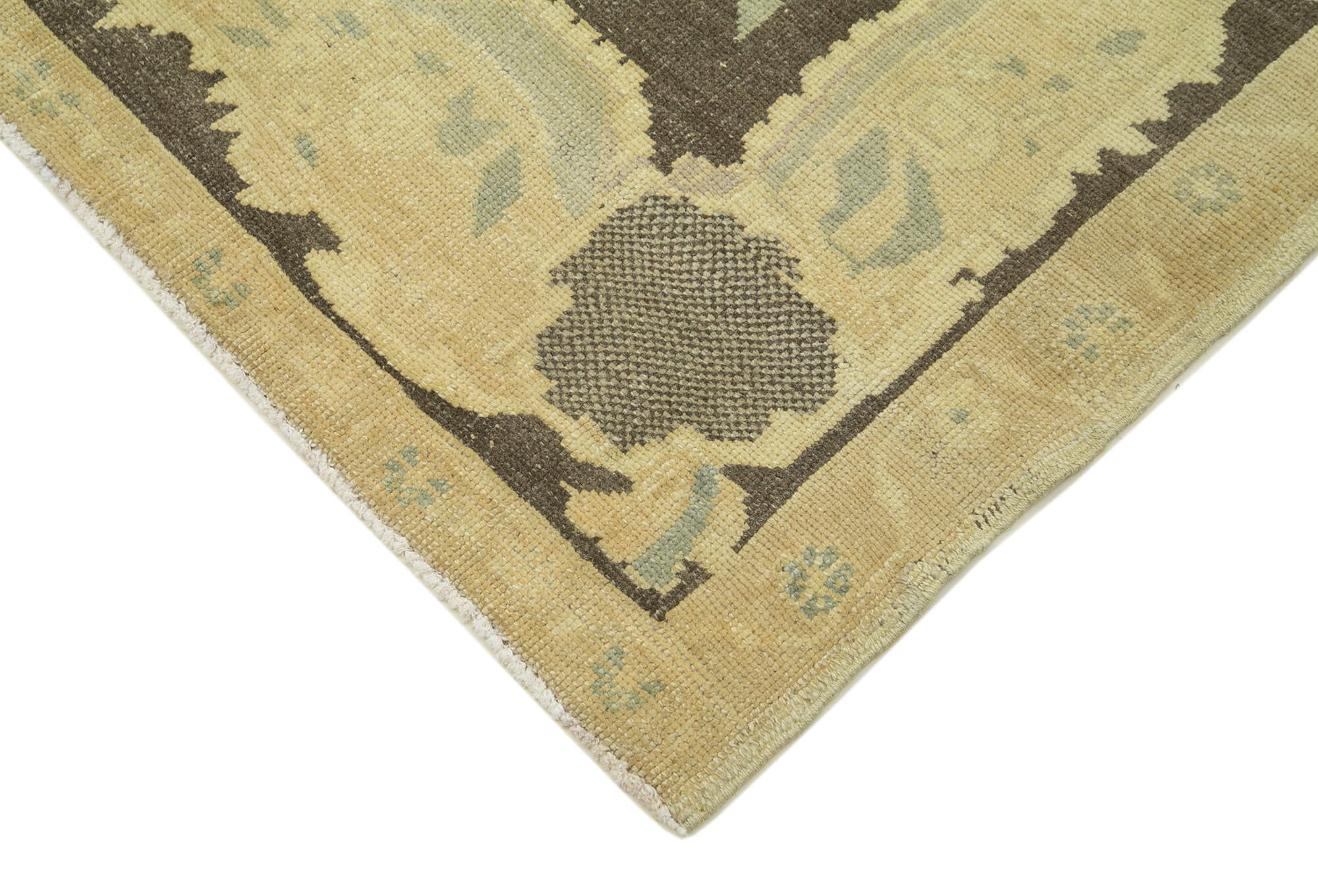 1970s handwoven decorative anatolian beige carpet 131 cm x 234 cm