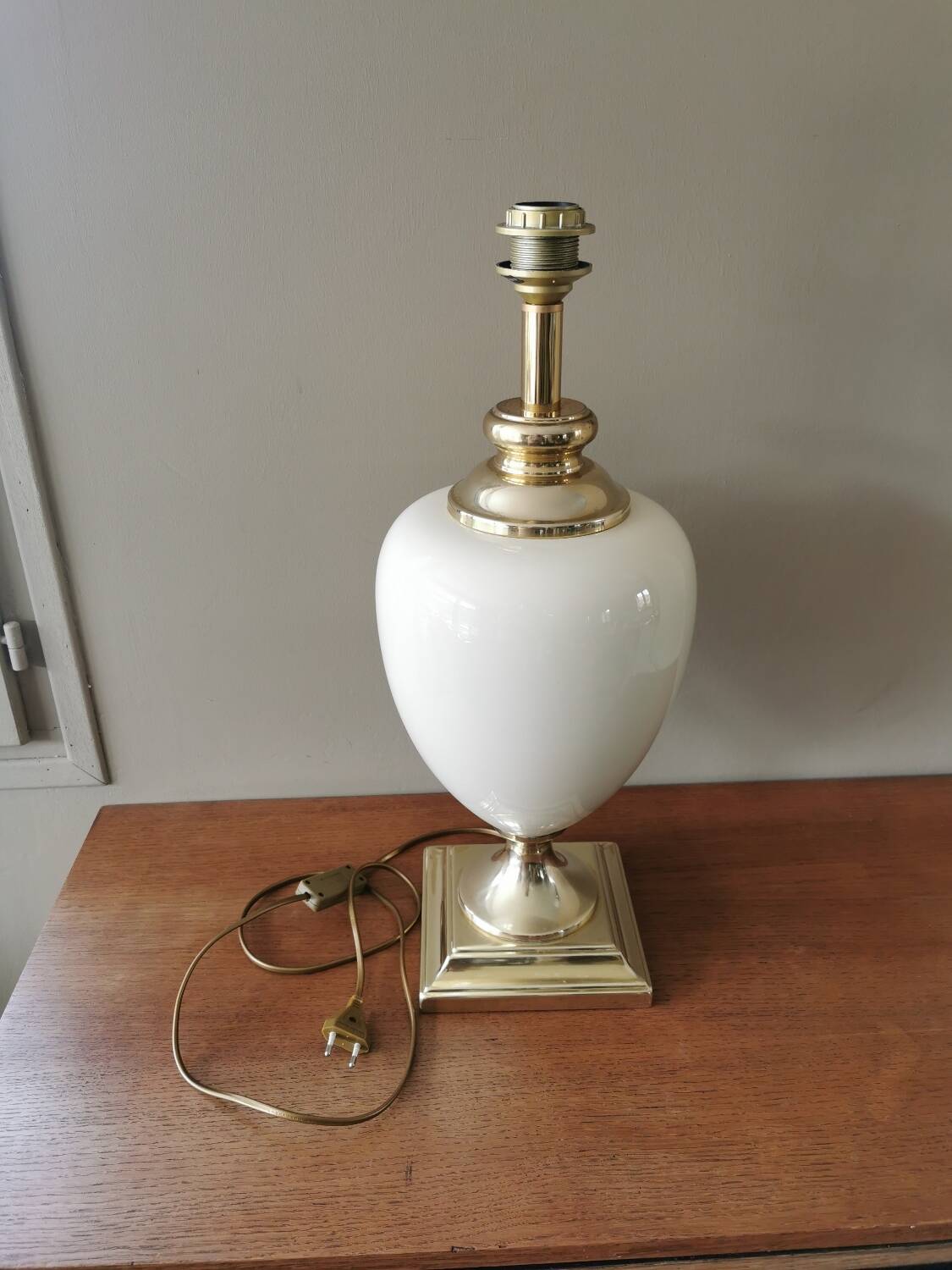 Large vintage Le Dauphin lamp base