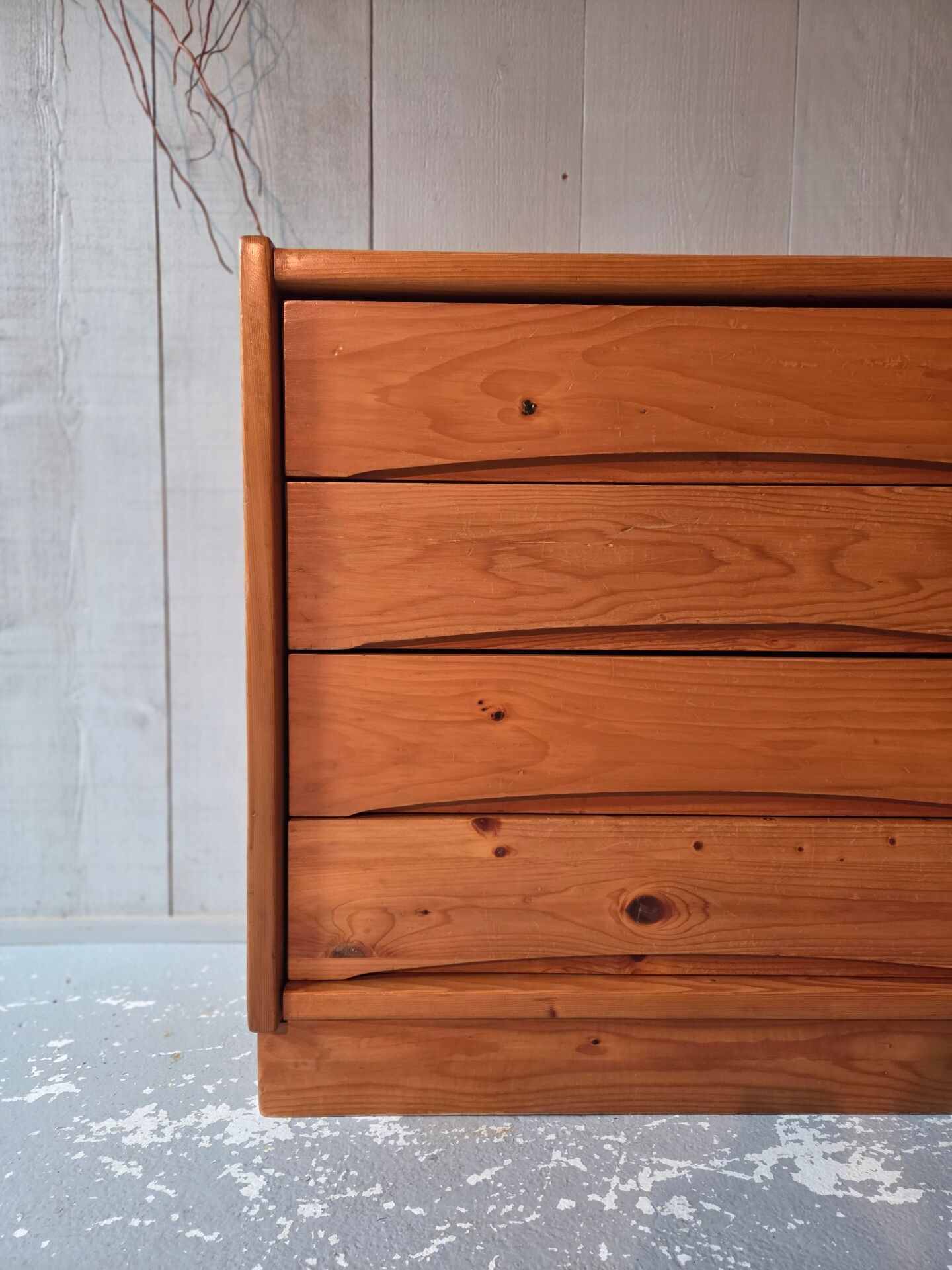 Commode en pin
