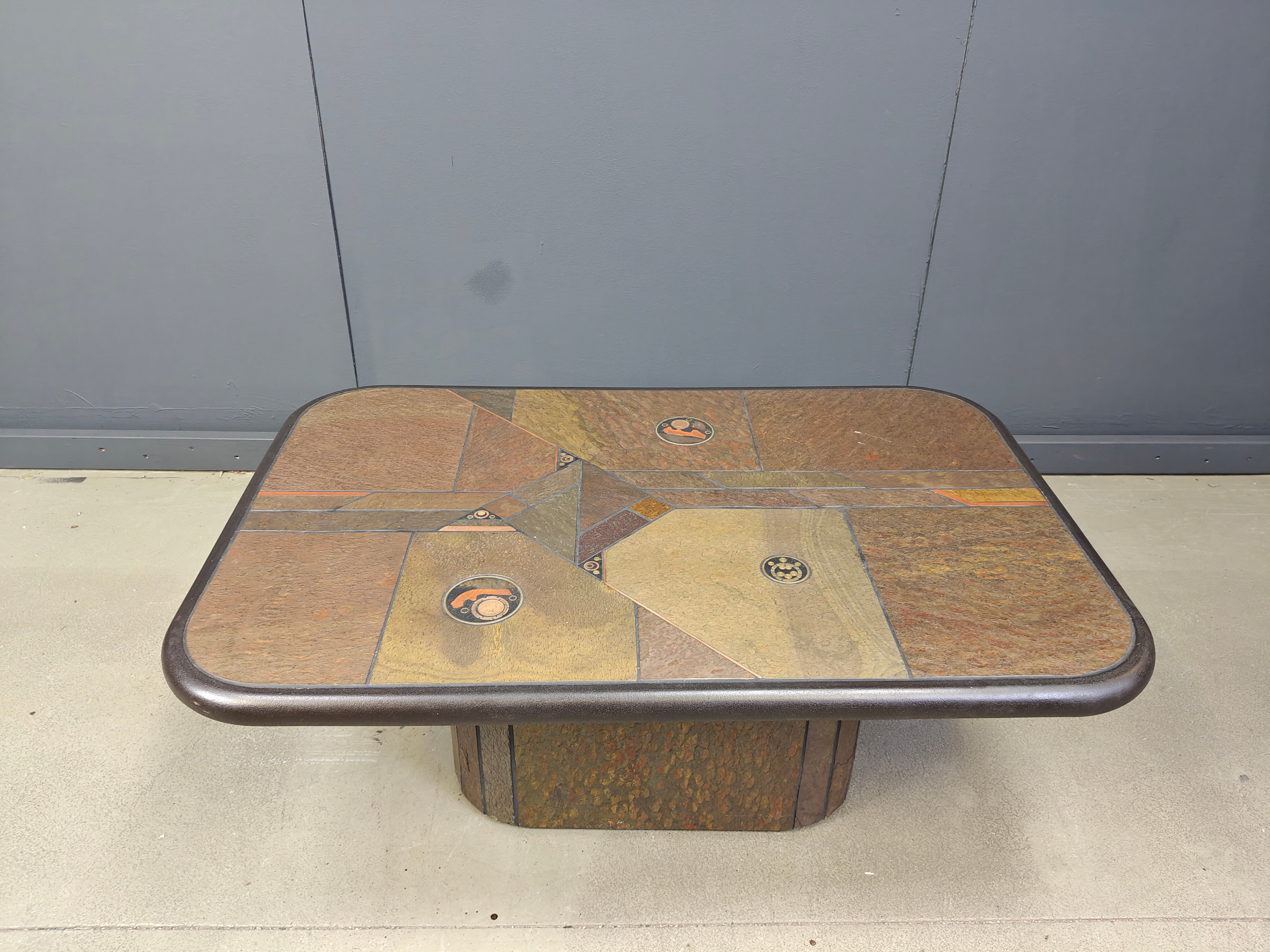 Table basse attribuée à Paul Kingma, années 1980.