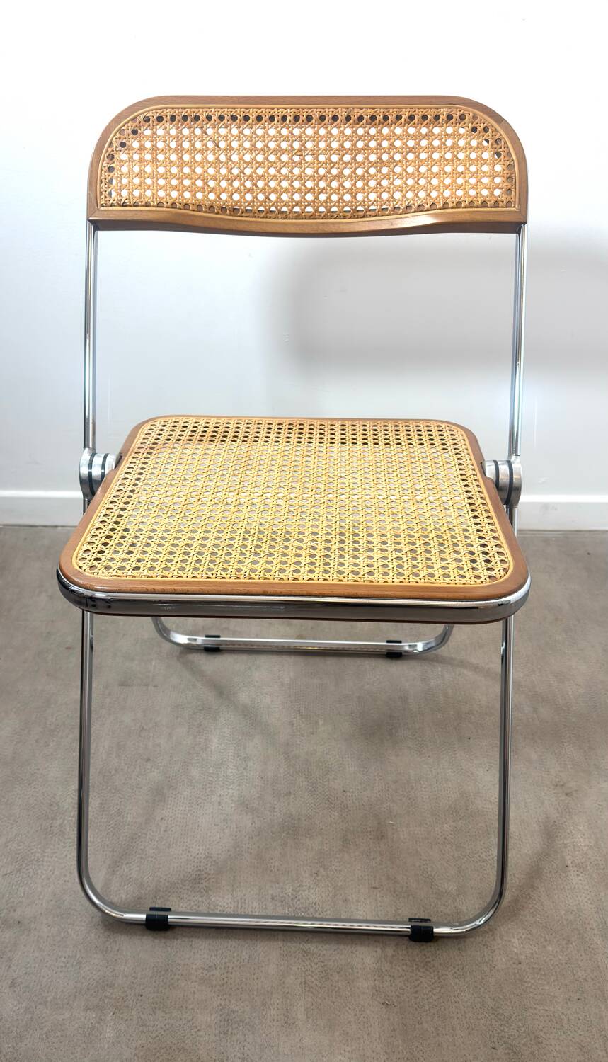 Plia folding chair by Giancarlo Piretti for Castelli – Rattan