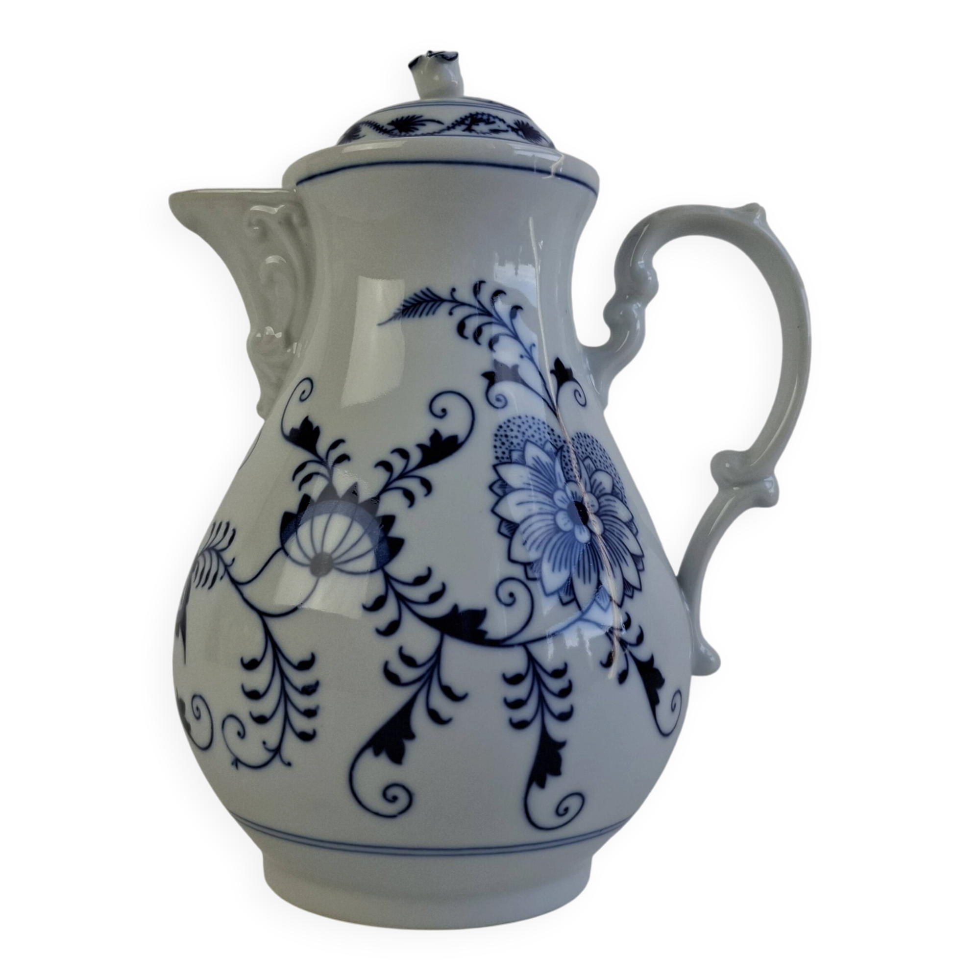 Vintage Dubí Czech Porcelain Blue Onion Cibulák Teapot, c. 1970