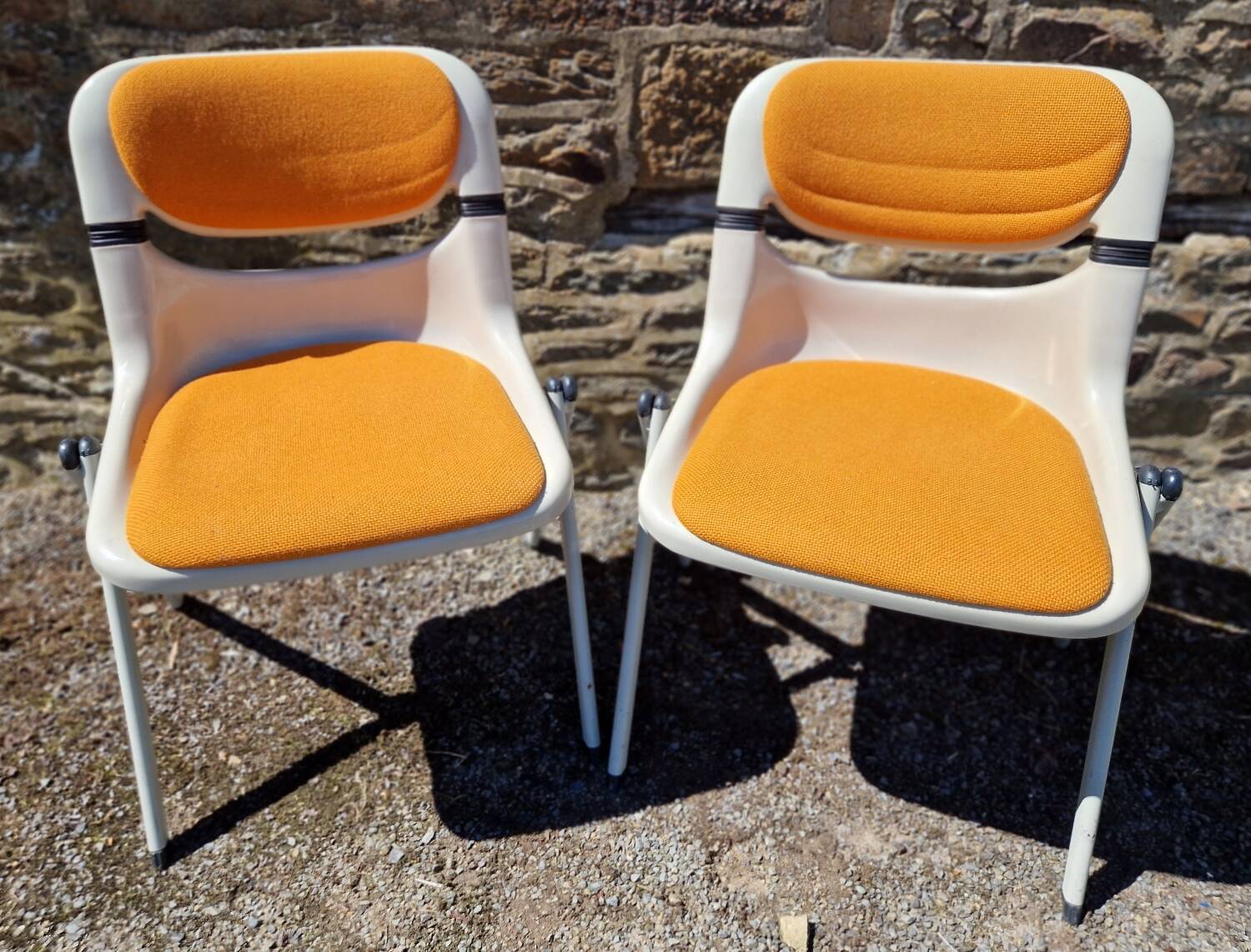 Duo of Dorsal chairs by E Ambasz and G Piretti for OpenArk in 1990