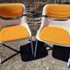 Duo de chaises Dorsal de E Ambasz et G Piretti pour OpenArk en 1990