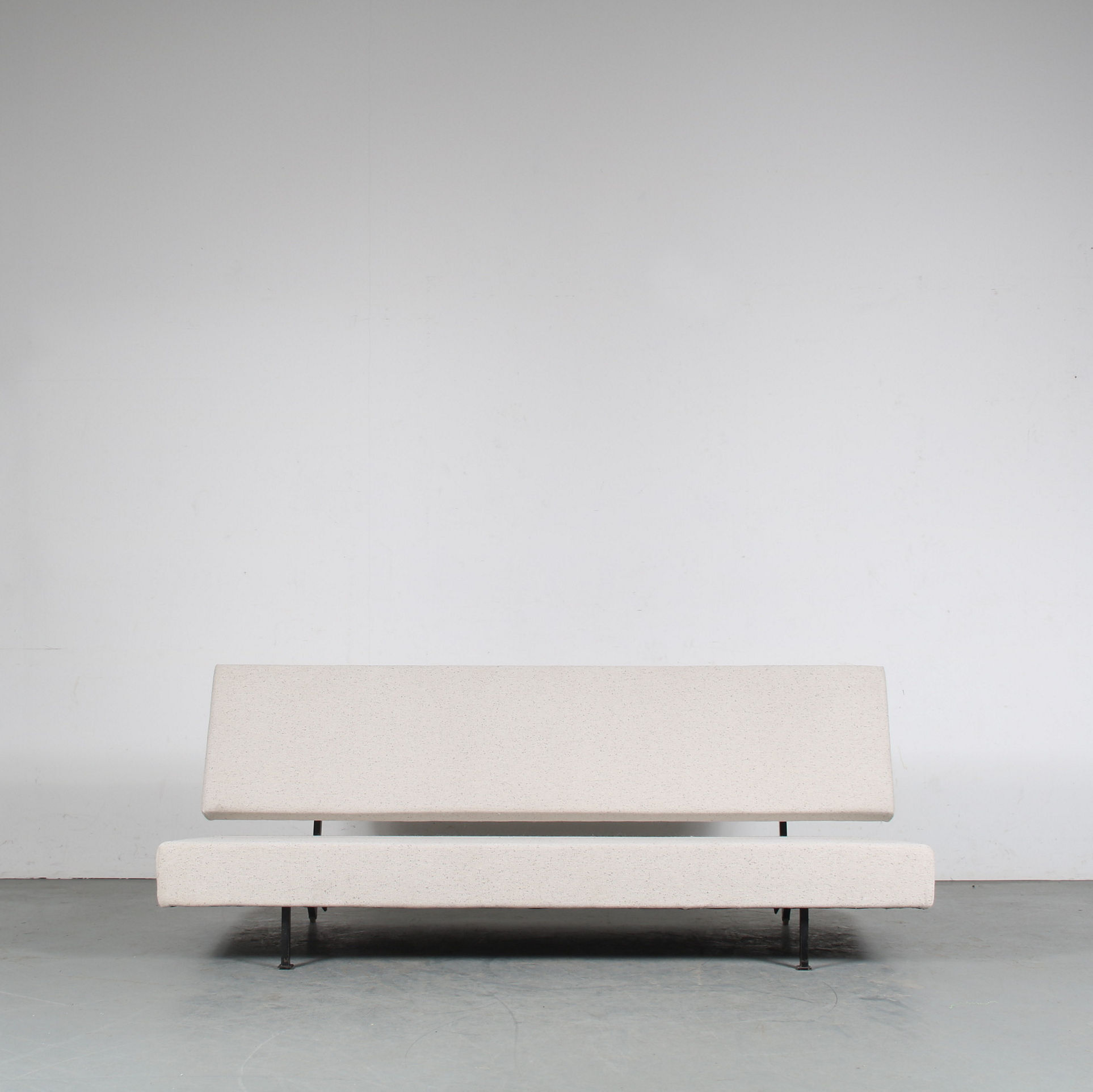 1950s Double bed sleeping bench