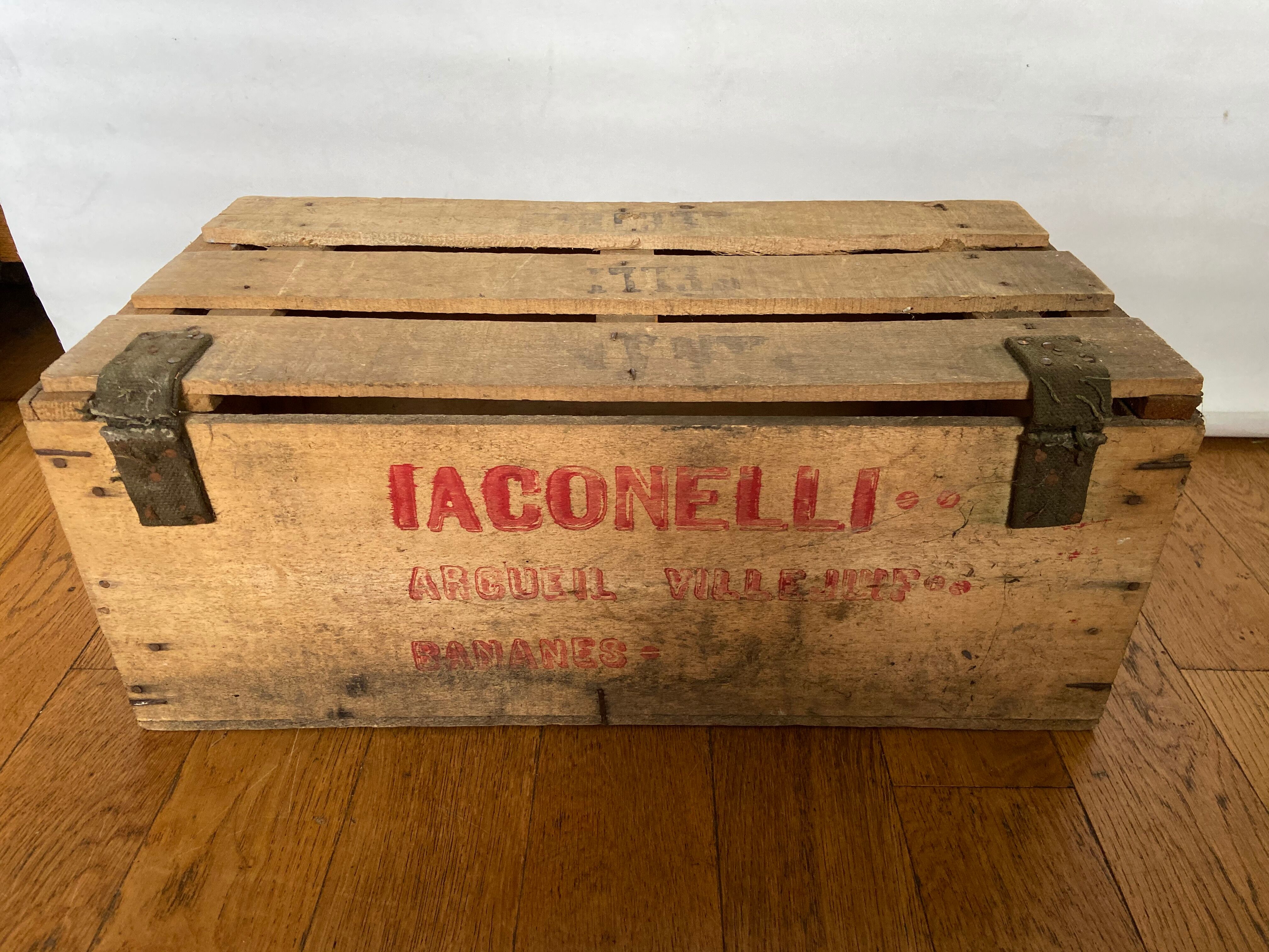 Wooden case with lid