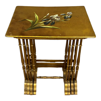 Series of 4 gilded wood nesting tables with floral decorations circa 1900