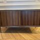 Buffet scandinave dans le goût de Arne Vodder