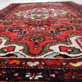 Antique 1920s Persian Hamadan rug, floral medallion, 104cm x 145cm
