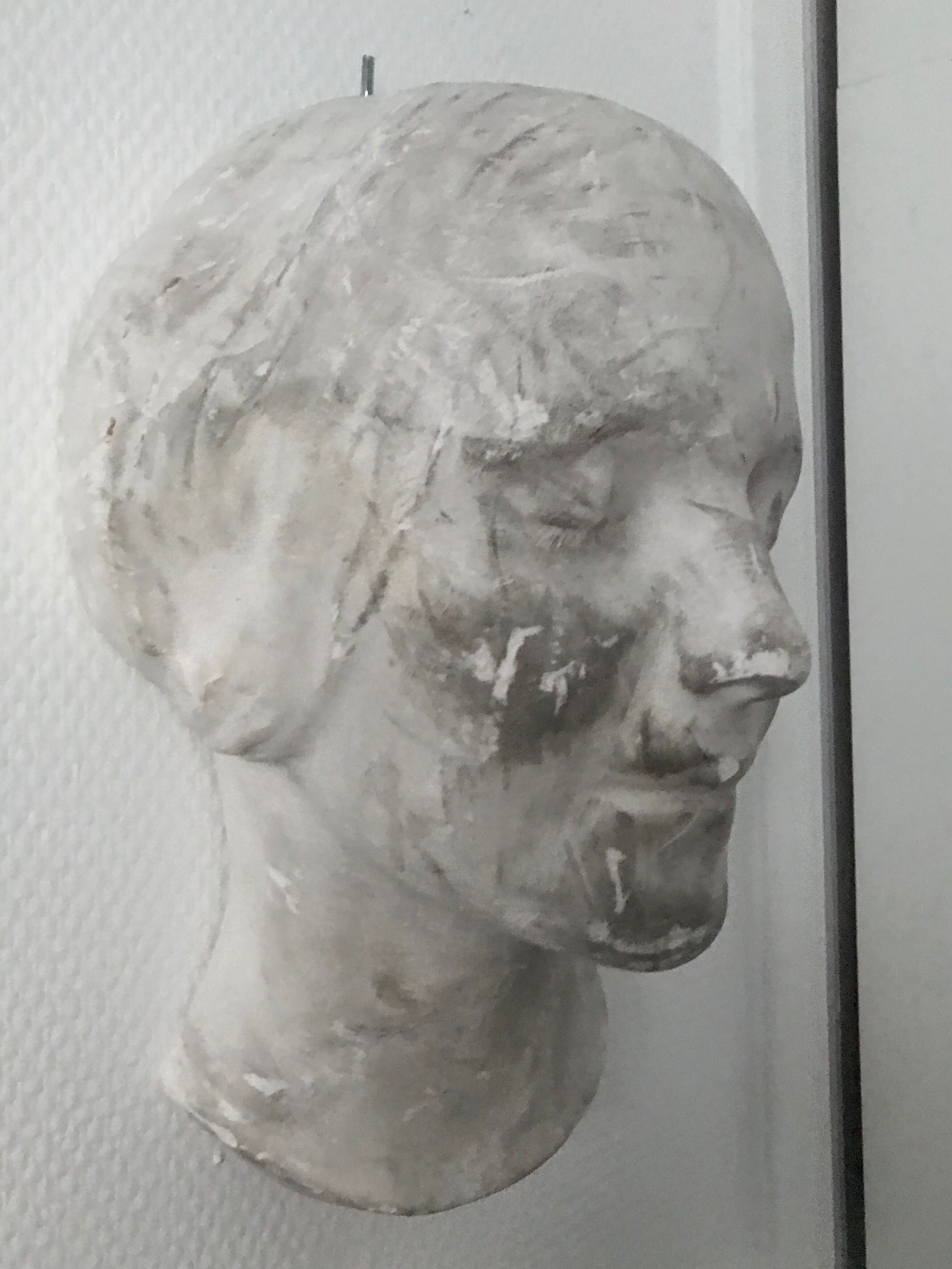 Woman's head in platre