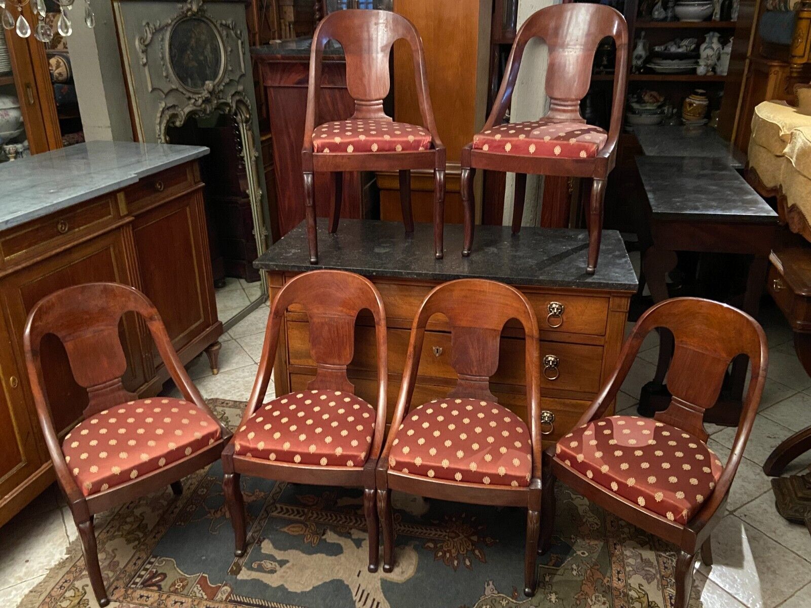 Suite of 6 gondola chairs in solid mahogany period early nineteenth Restoration