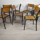 8 chaises d'école