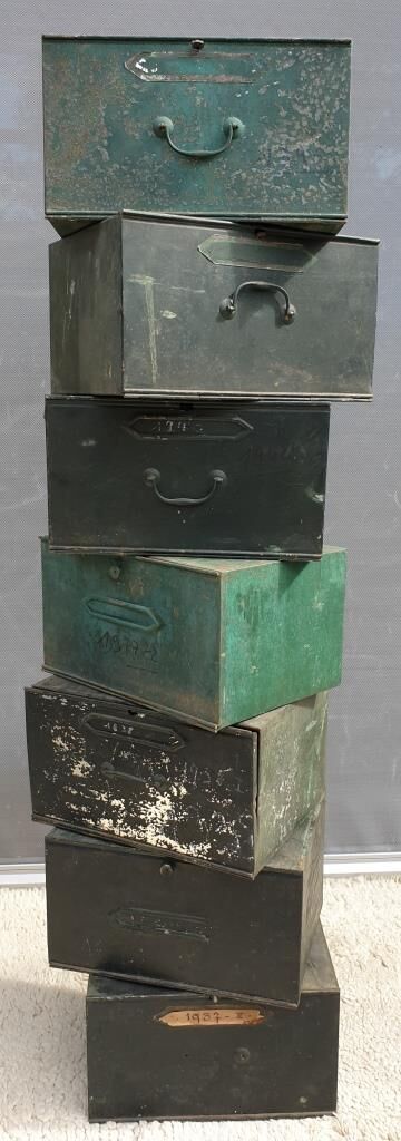 Lot 7 metal cartonniers 1920 André Labbé