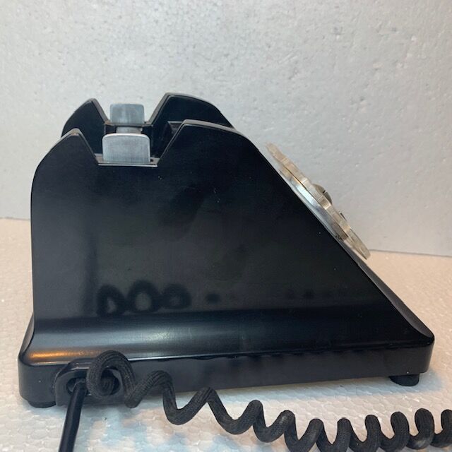 Black bakelite dial phone