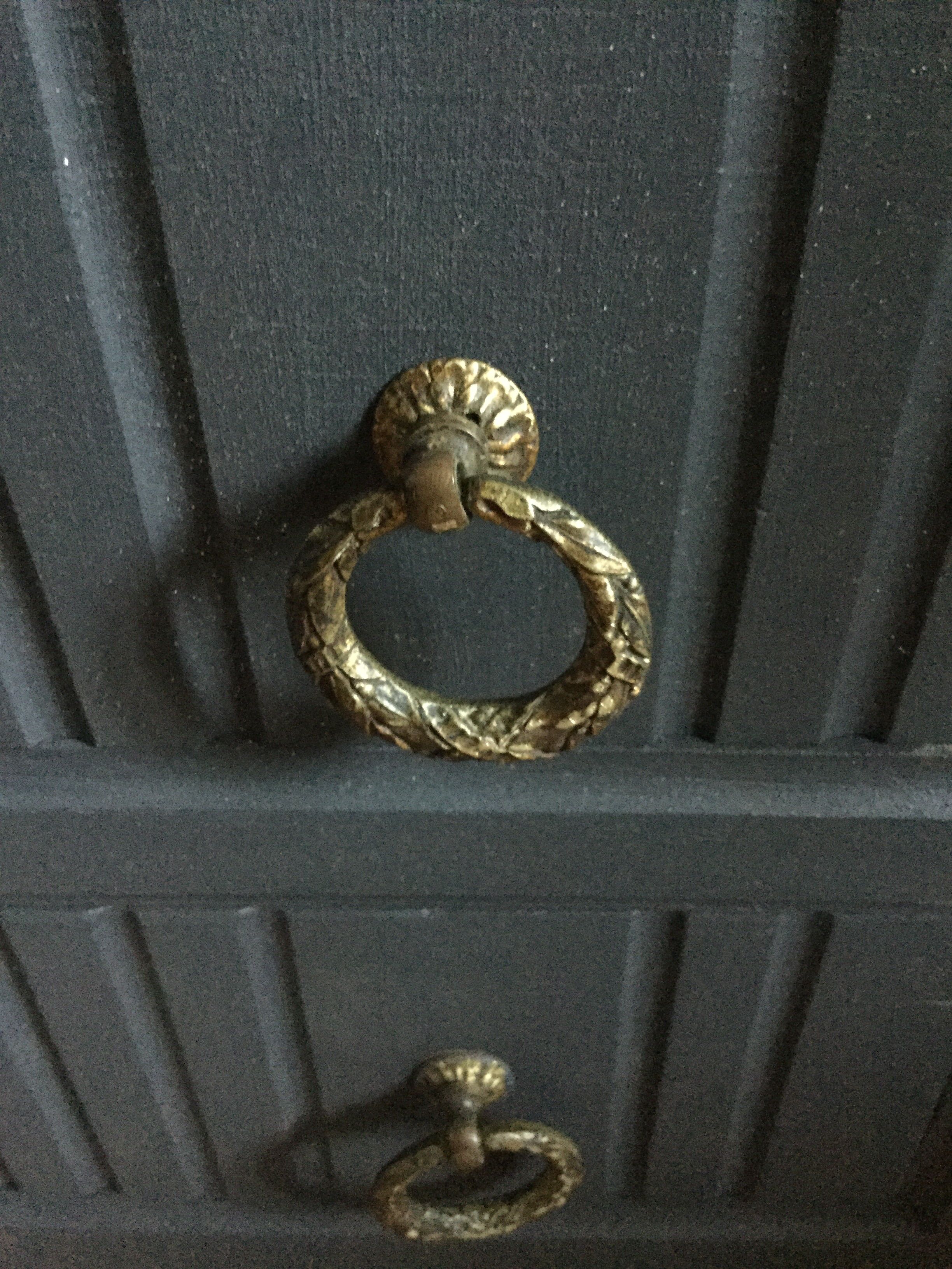 Small closet vintage