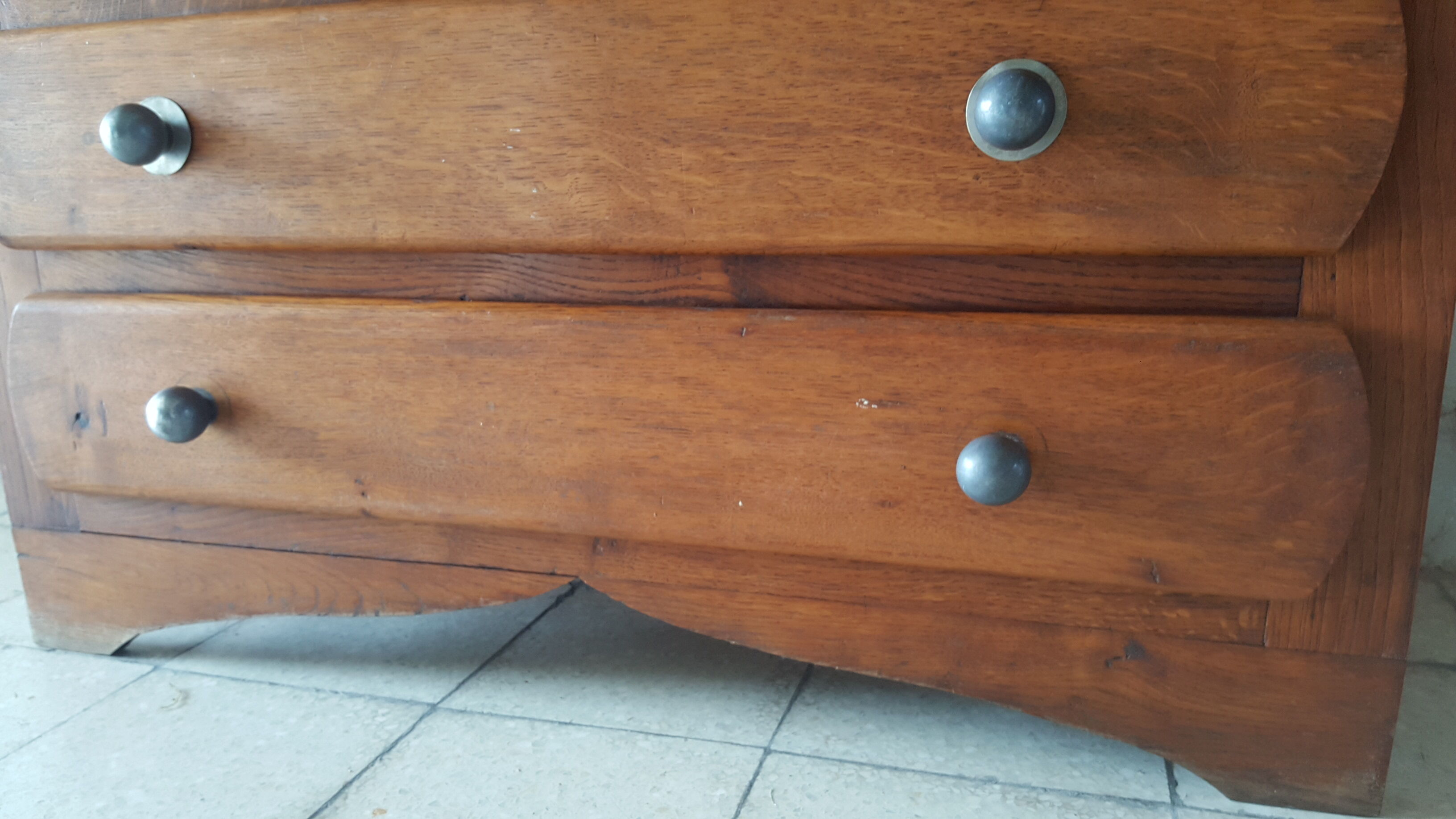 Art Deco chest of drawers