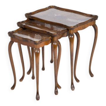 Tables Gigognes Vintage avec Plateau en Rotin et Verre de Jason Møbler, 1960s, Set de 3