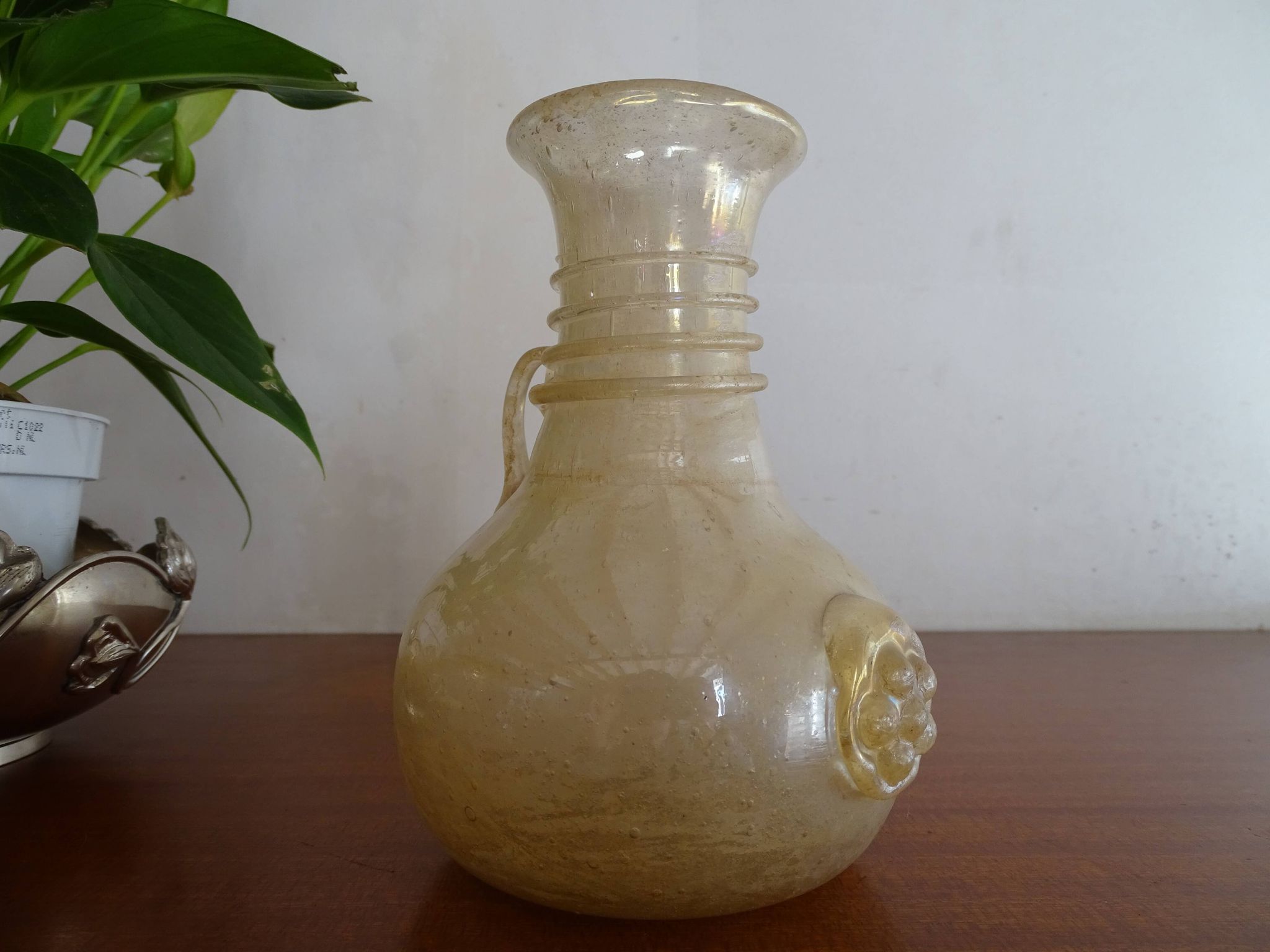 Vase with handle Scavo Seguso Vetri d'Arte iridescent glass Murano 1950