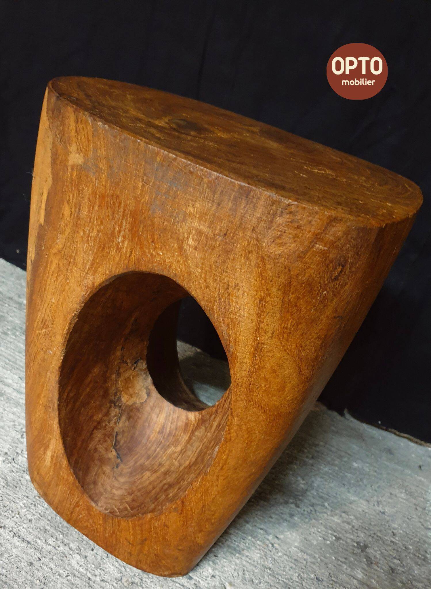 Polspotten devil's eye stool