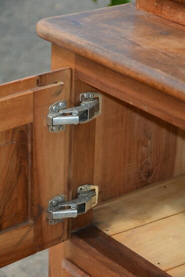 Mado buffet two vintage bodies