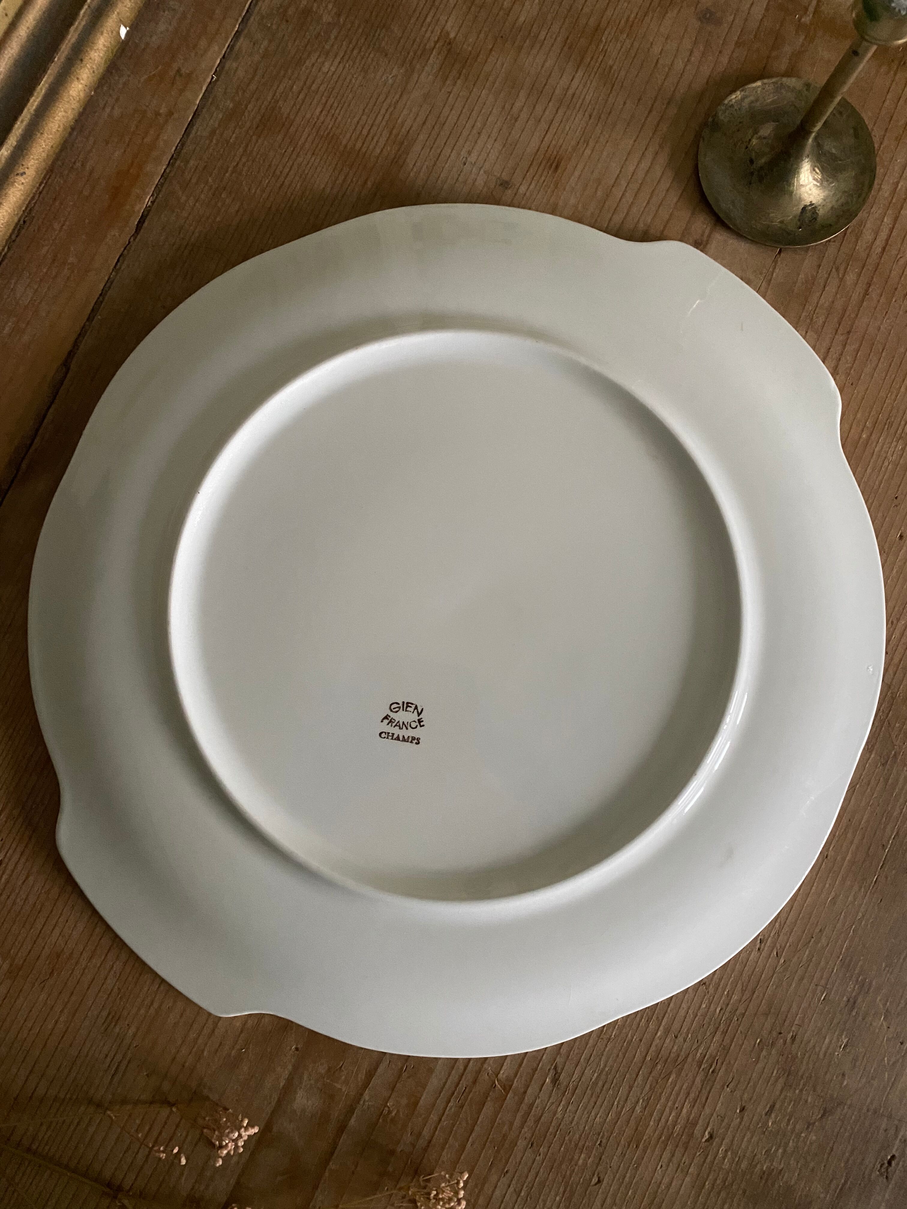 Old eared dish Gien model Champs